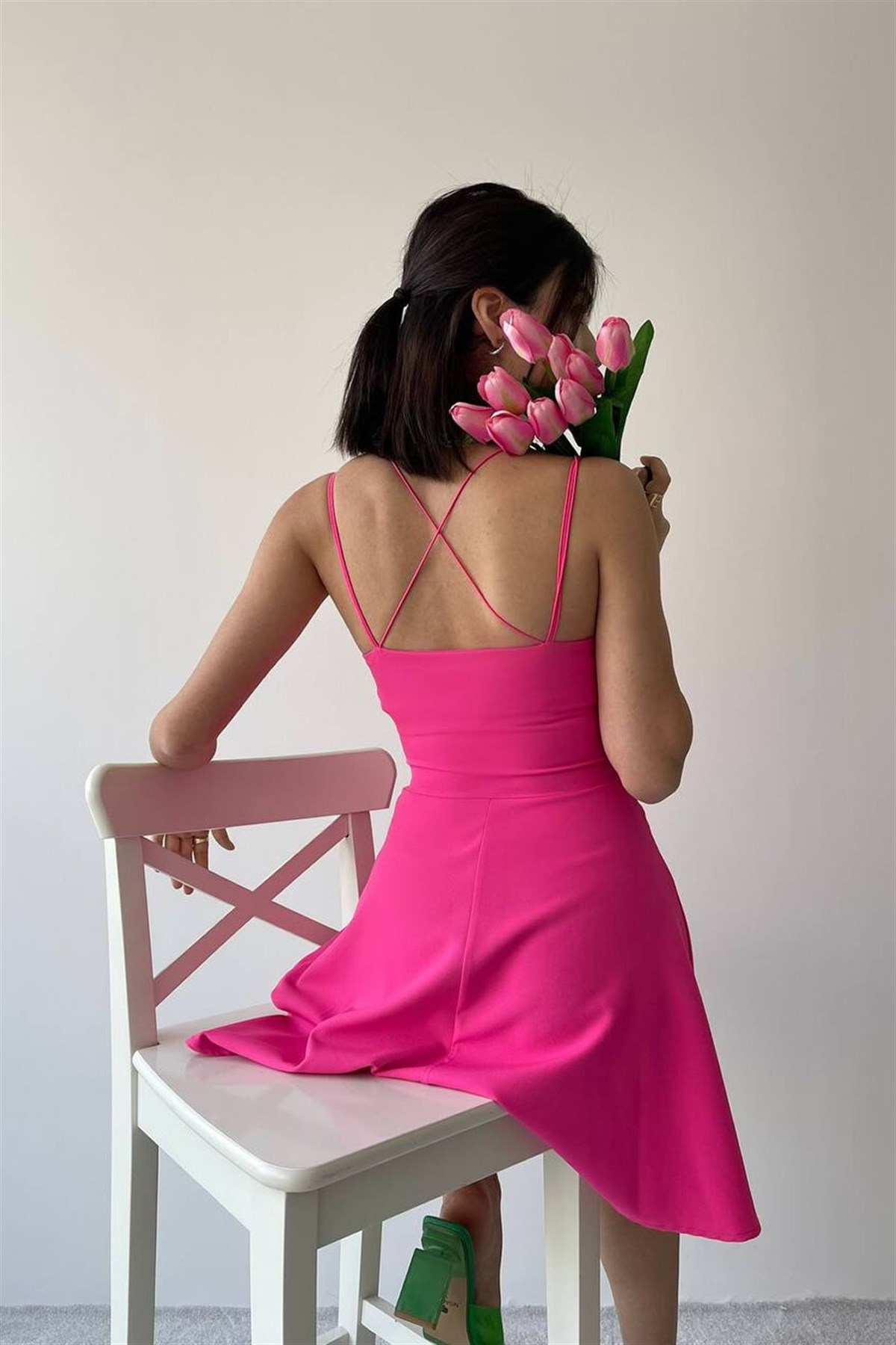 Kalp Yaka Askı Sırt Detay Elbise - FUŞYA