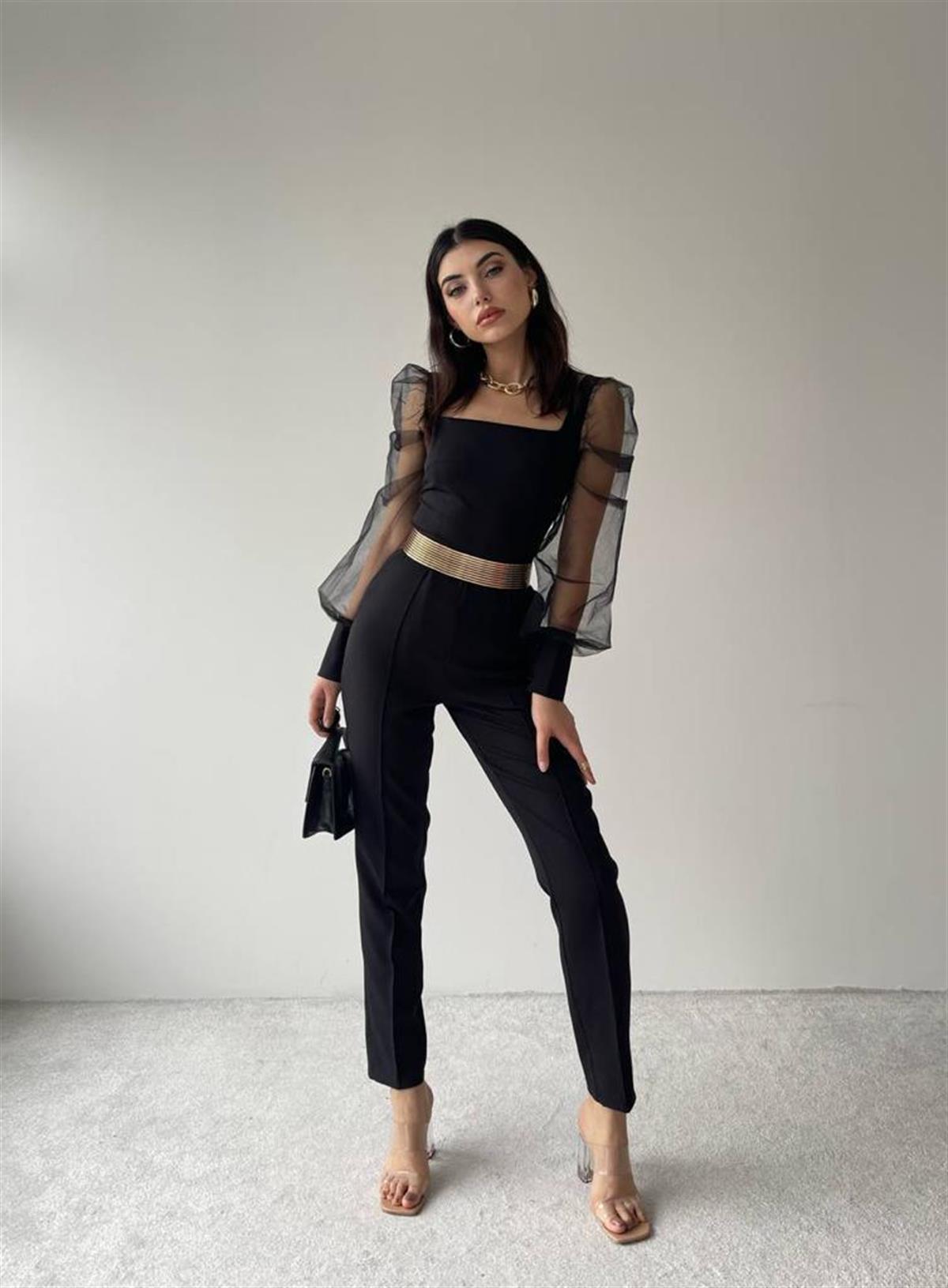 Kare Yaka Kolları Tül Detaylı Kemerli Cepli Tulum - SİYAH