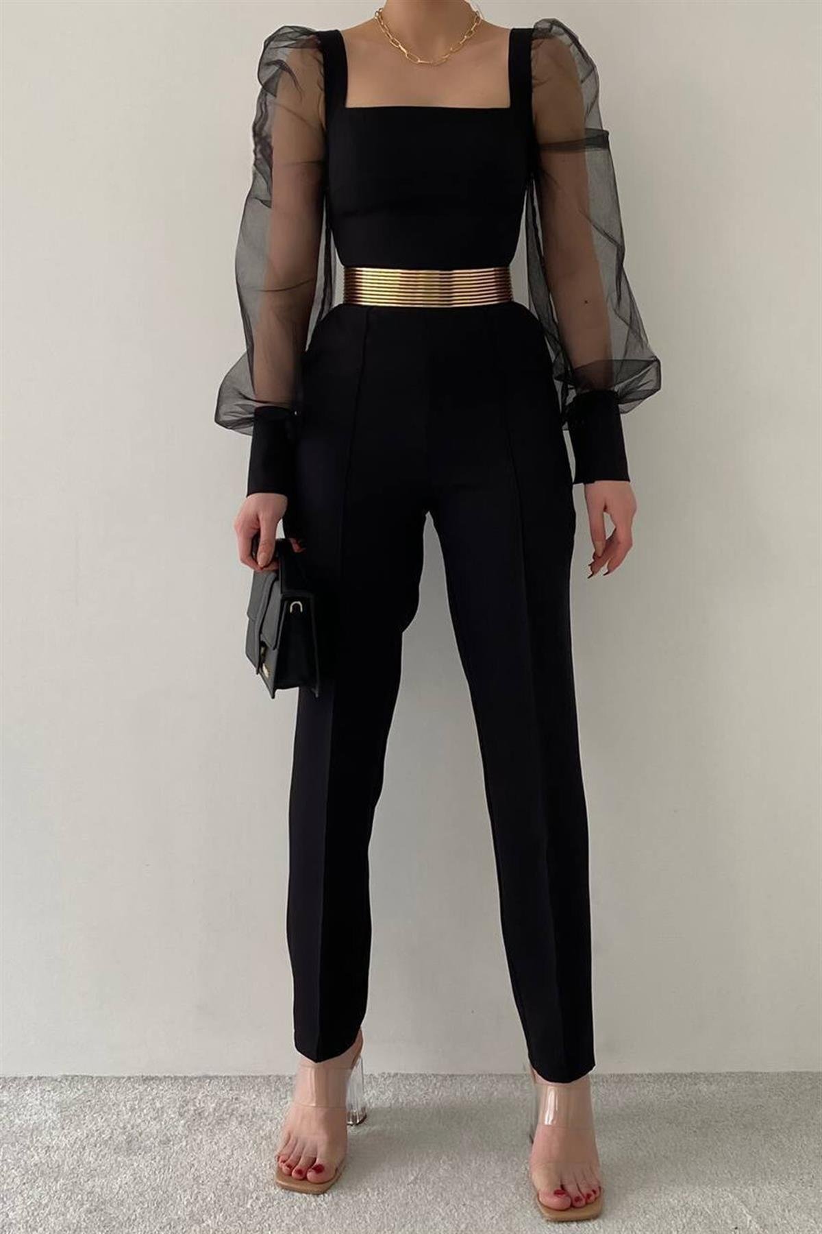 Kare Yaka Kolları Tül Detaylı Kemerli Cepli Tulum - SİYAH