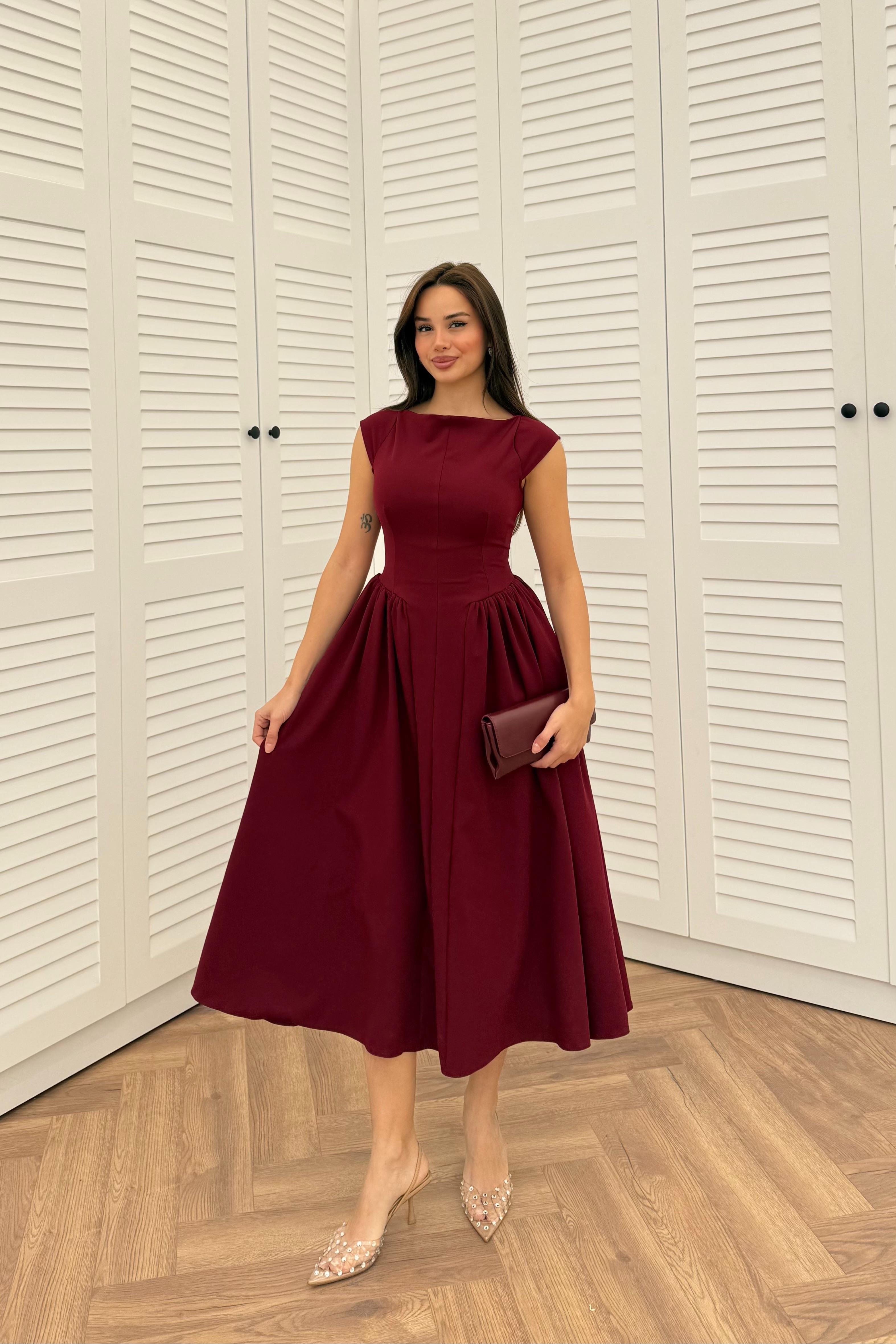 Kare Yaka Sırt Dekolteli Pliseli Belden Oturmalı Balon Uzun Elbise - BORDO