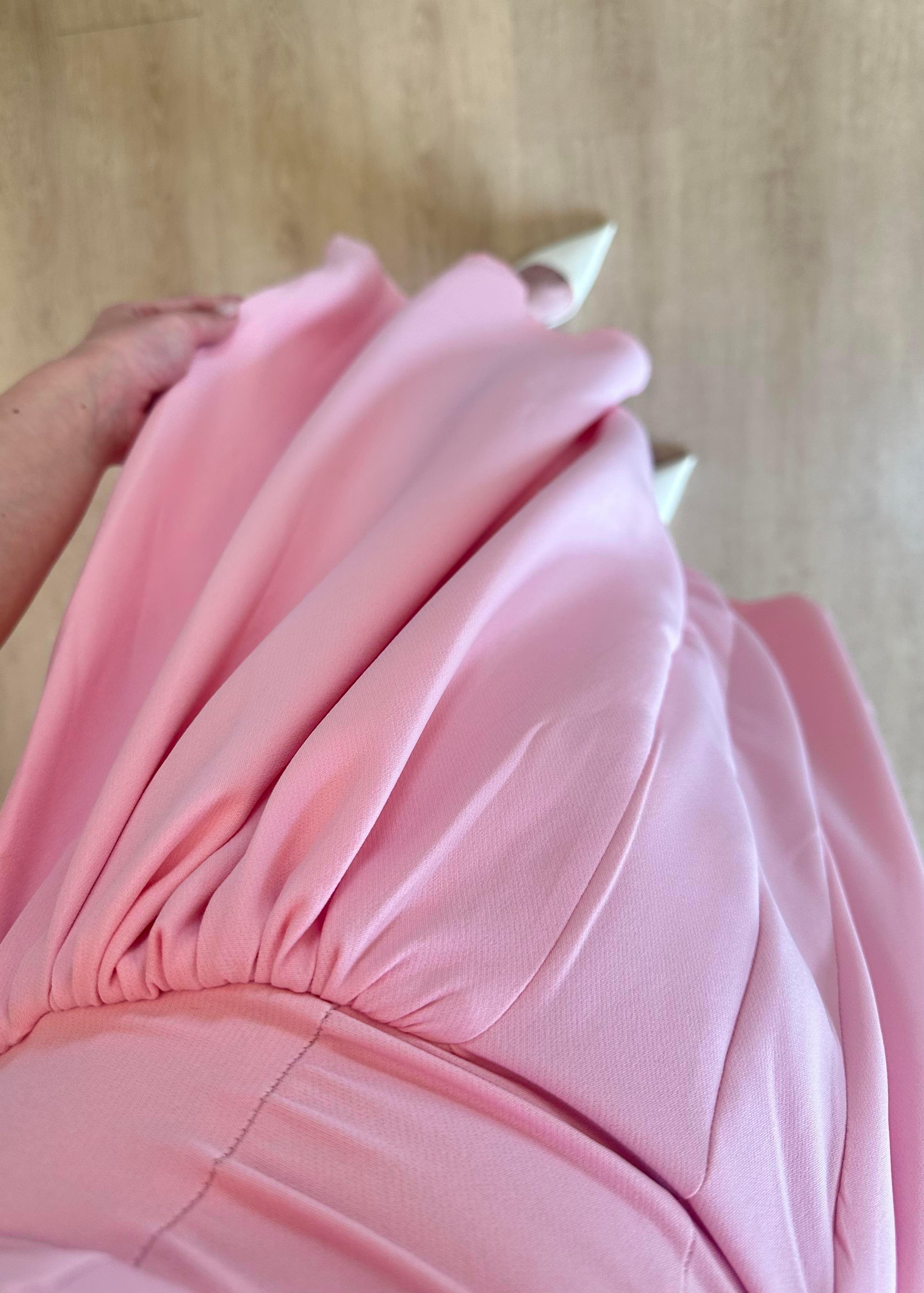 Kare Yaka Sırt Dekolteli Pliseli Belden Oturmalı Balon Uzun Elbise - PEMBE