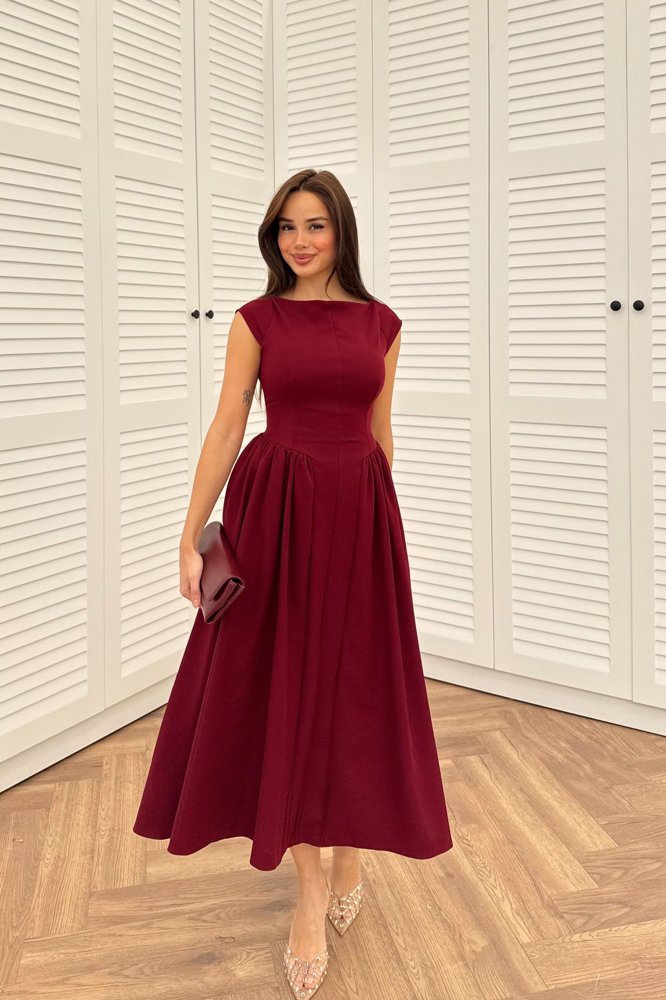 Kare Yaka Sırt Dekolteli Pliseli Belden Oturmalı Balon Uzun Elbise - BORDO