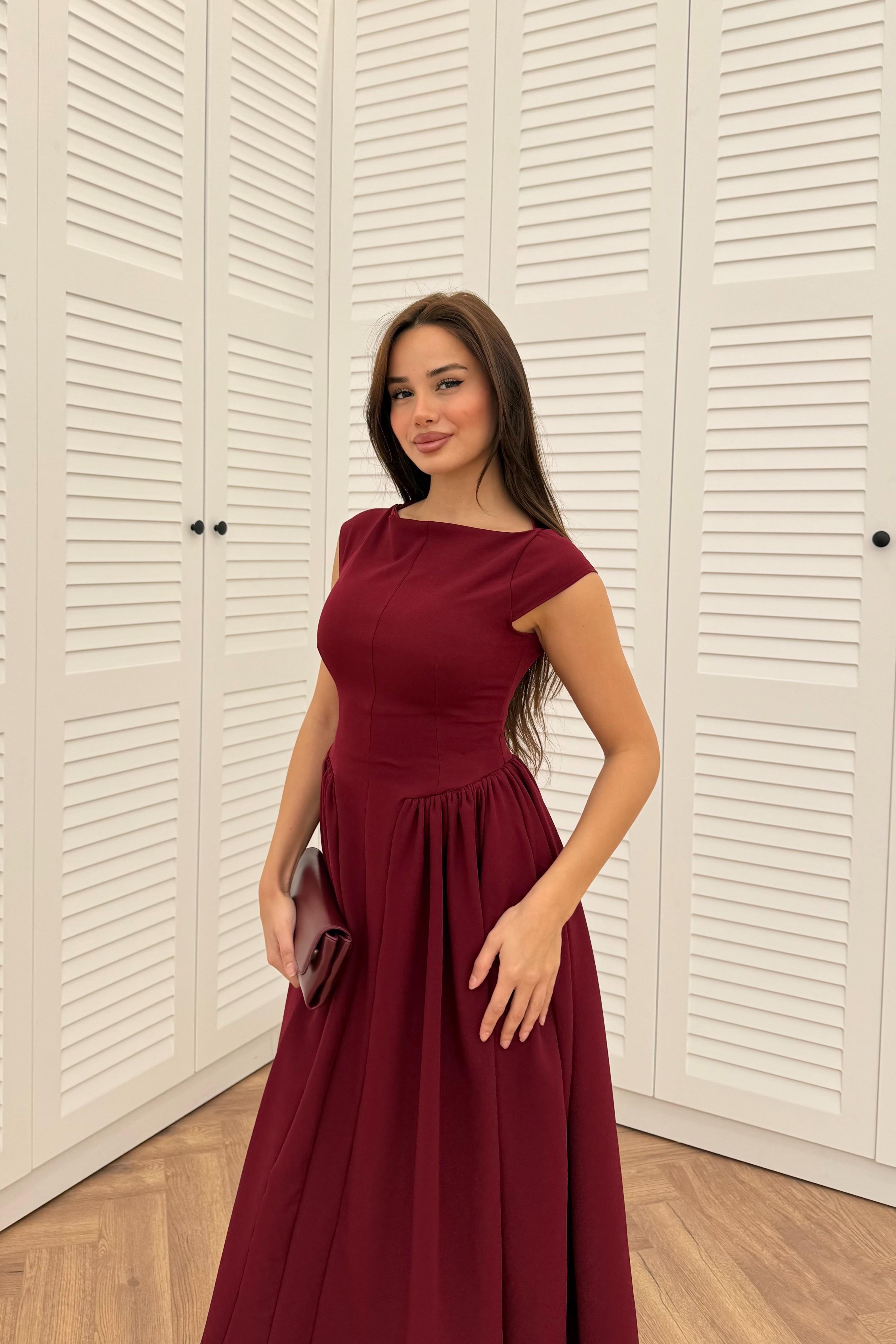 Kare Yaka Sırt Dekolteli Pliseli Belden Oturmalı Balon Uzun Elbise - BORDO