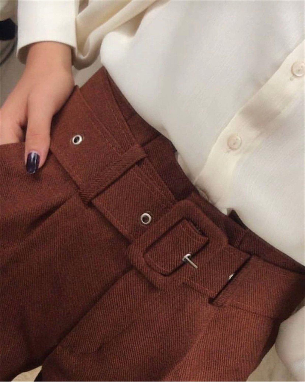 Kemerli Yüksek Bel Fitilli Kumaş Havuç Pantolon - KAHVERENGİ 