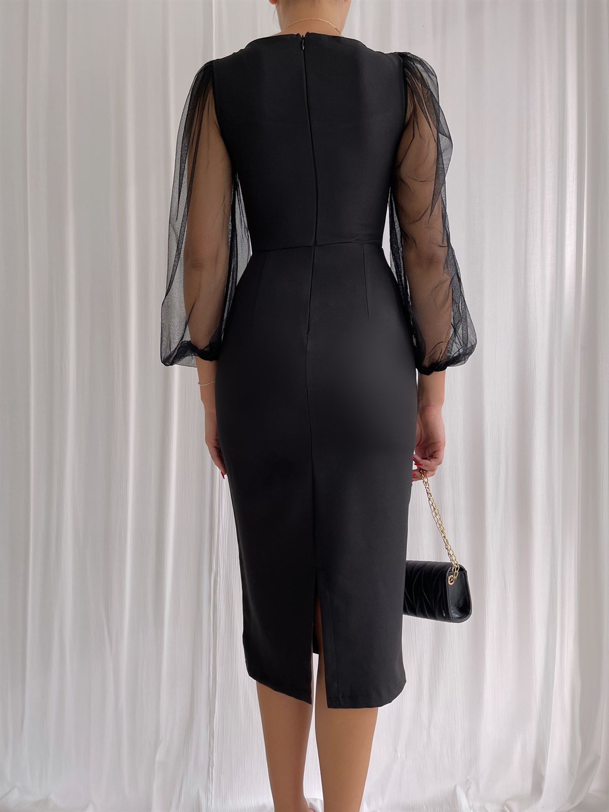 Kolları Tül Detay Kare Yaka Midiboy Kadın Elbise - SİYAH