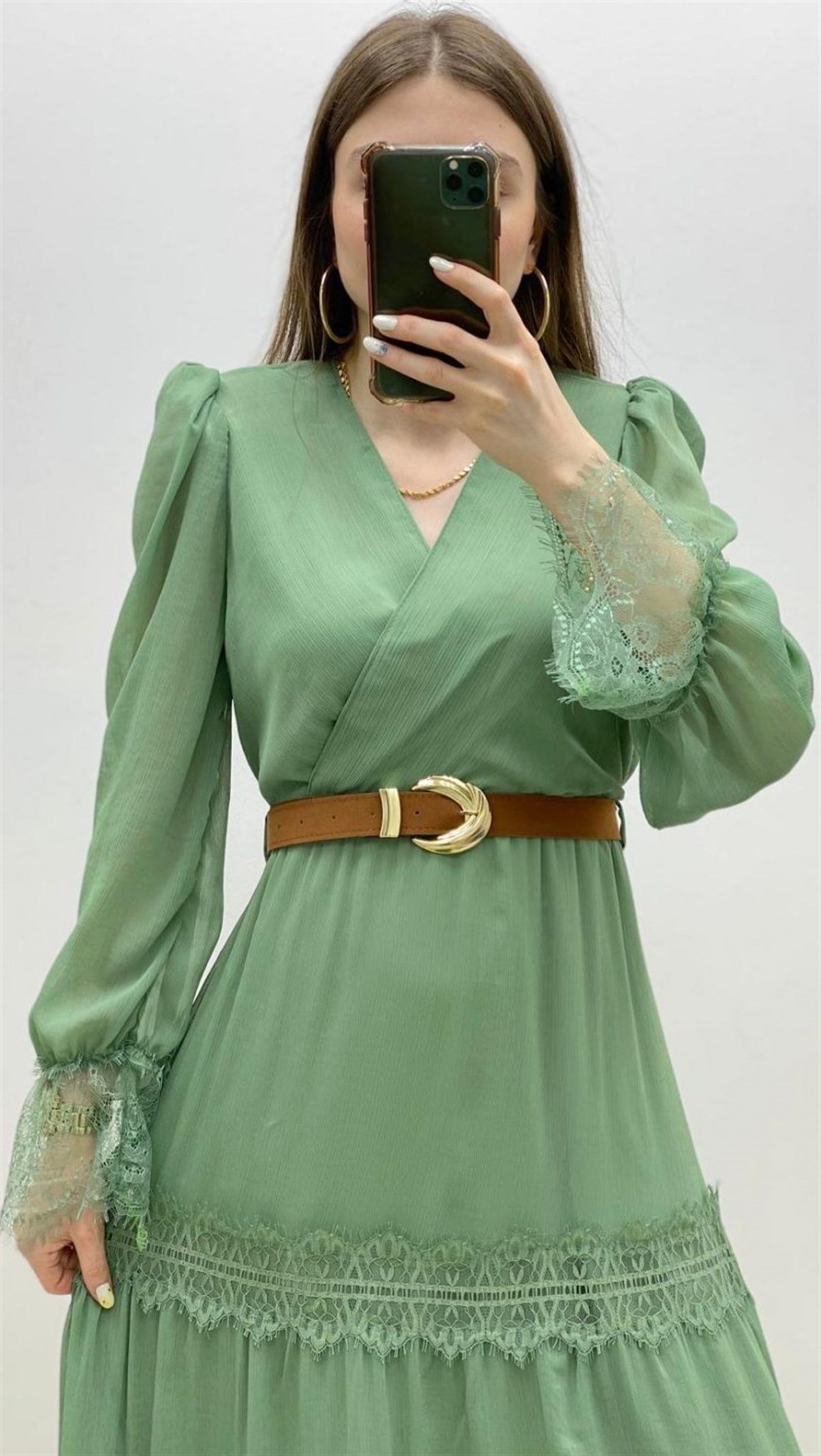 Kruvaze Kemerli Dantelli Şifon Elbise - MİNT YEŞİLİ