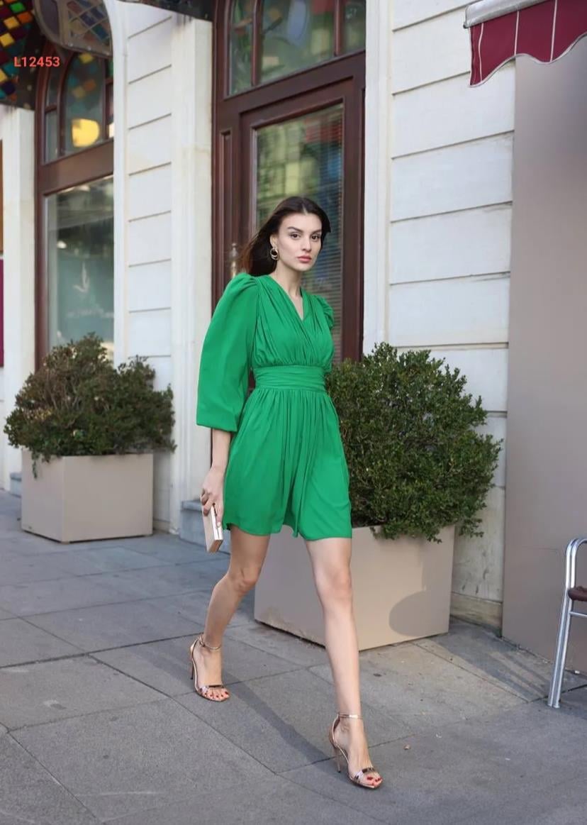 Kruvaze Yaka Belden Oturmalı Şifon Kumaş Kiloş Elbise - ÇİMEN YEŞİLİ