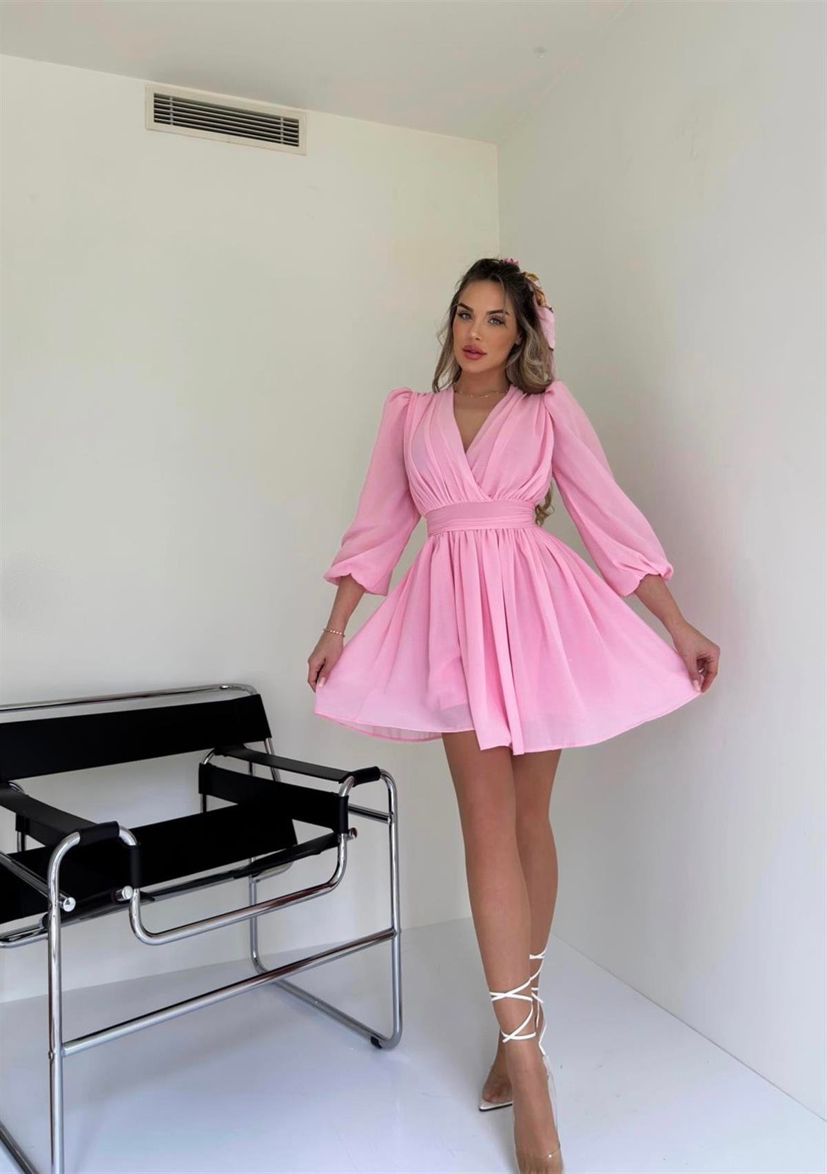 Kruvaze Yaka Belden Oturmalı Şifon Kumaş Kiloş Elbise - PEMBE