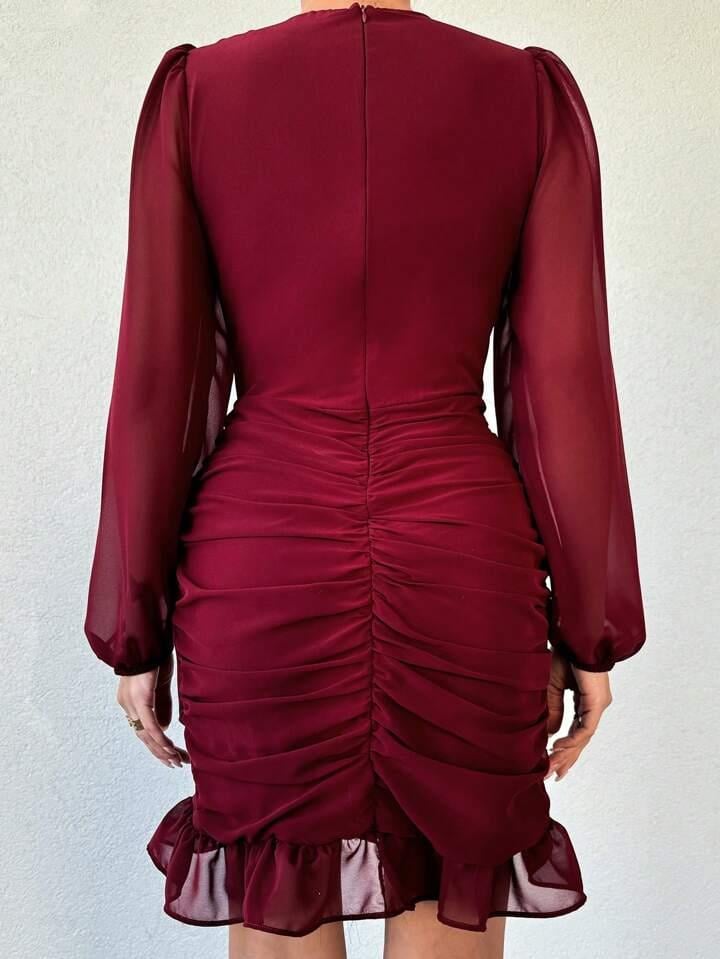 Kruvaze Yaka Drape Detay Etek Ucu Fırfırlı Elbise - BORDO