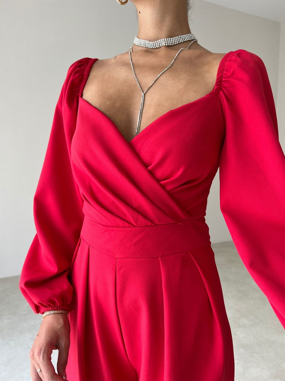 Kruvaze Yaka Uzun Kol Tulum - KIRMIZI