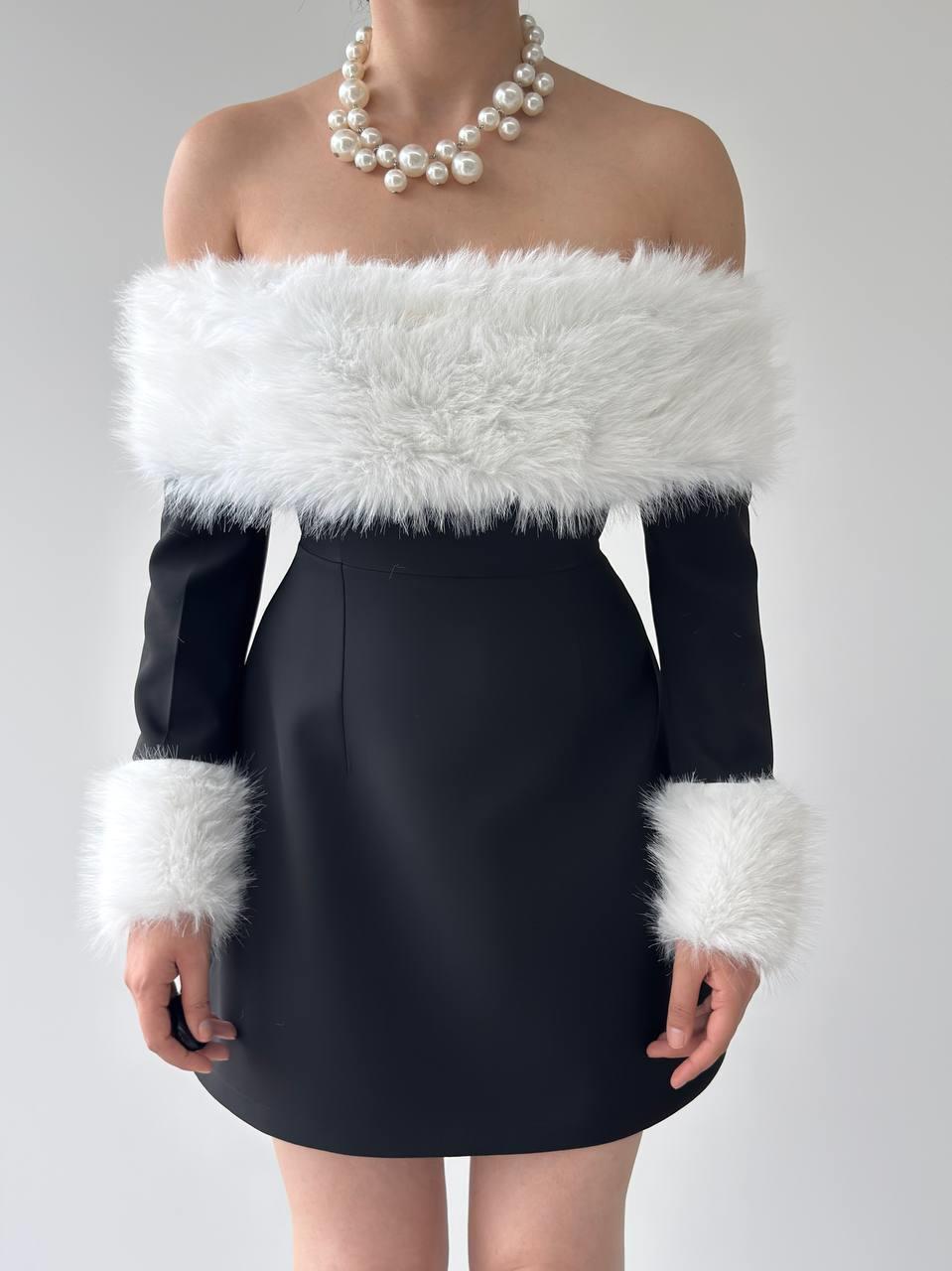Kürklü Detay Straplez Mini Kadın Elbise – Siyah