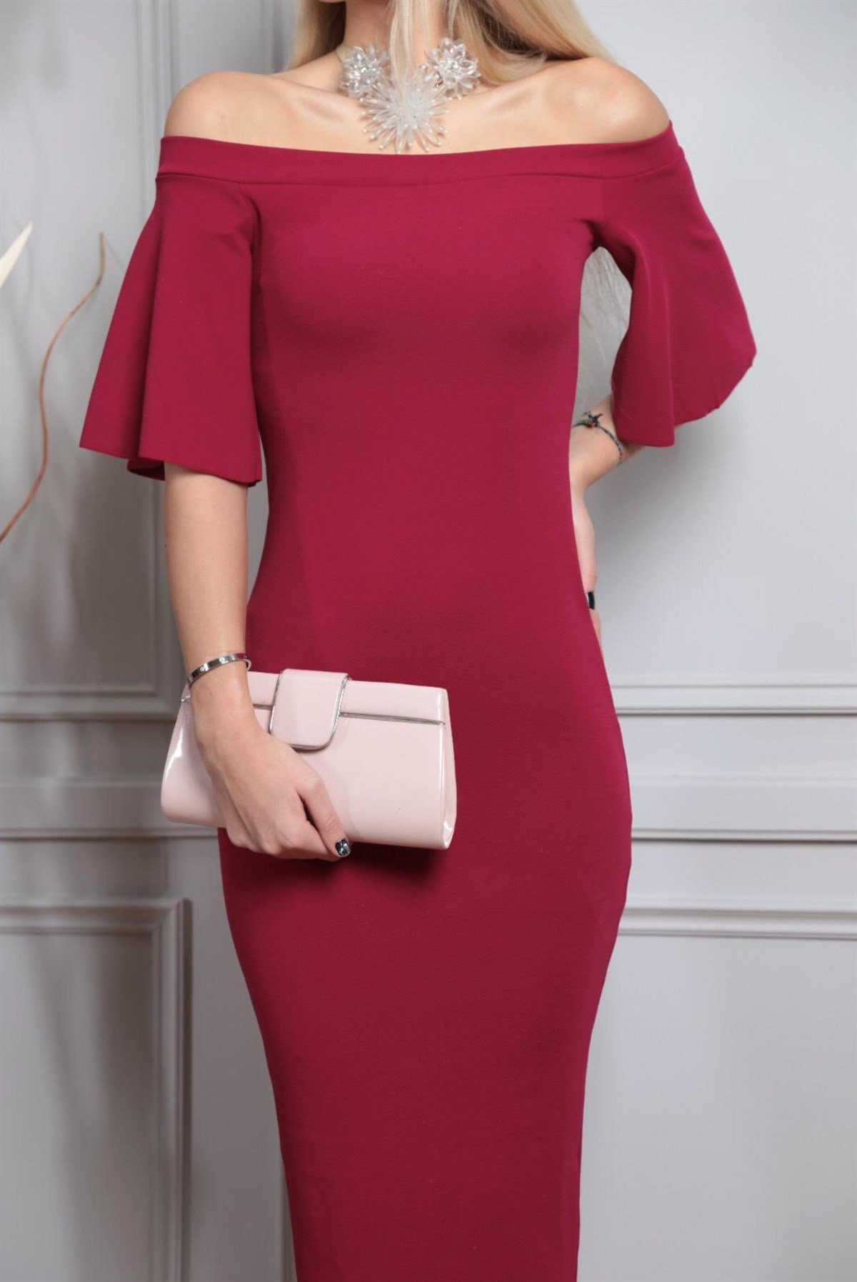 Madonna Yaka Kalem Elbise - Kırmızı