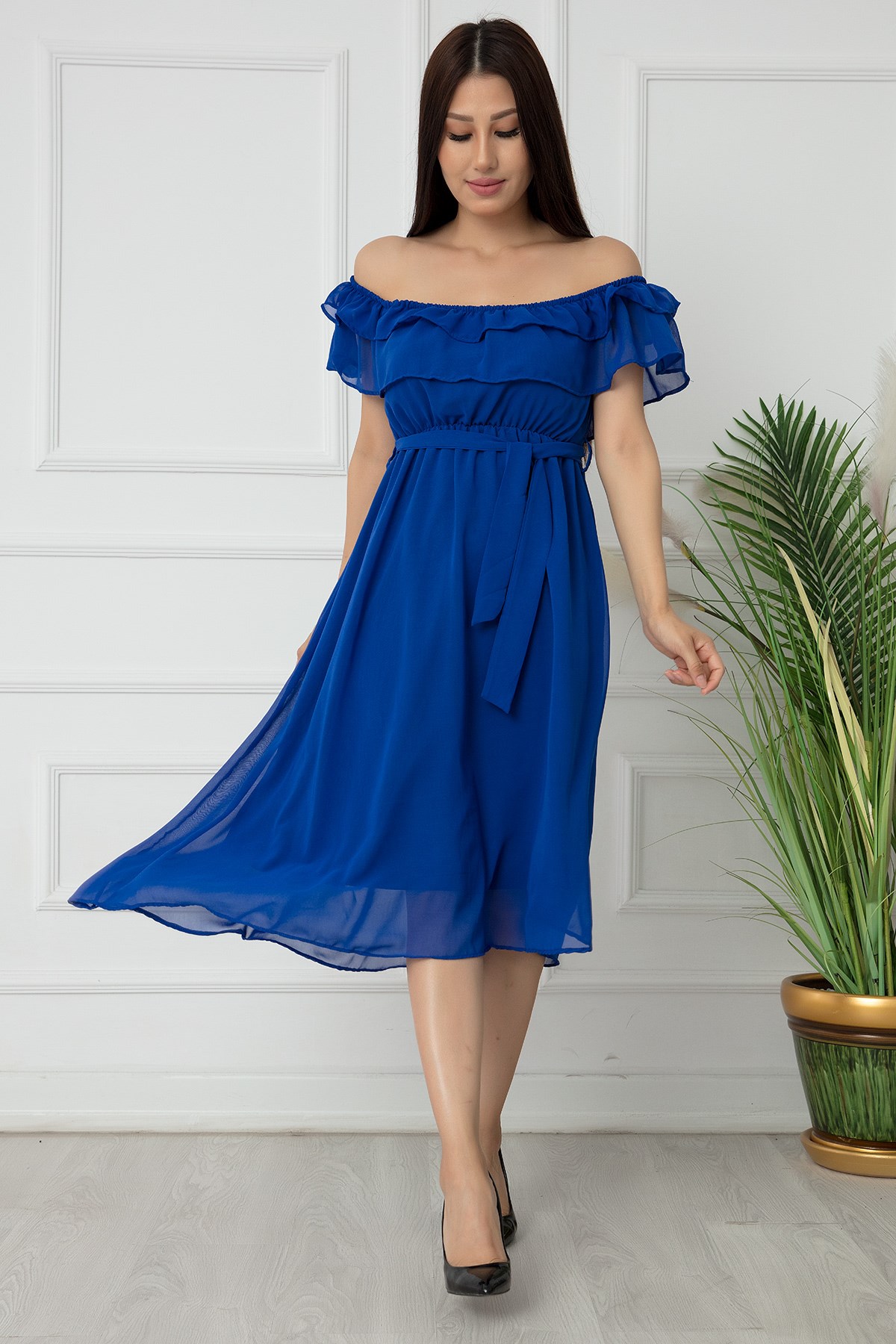 Madonna Yaka Kemerli Şifon Elbise - SAKS MAVİ