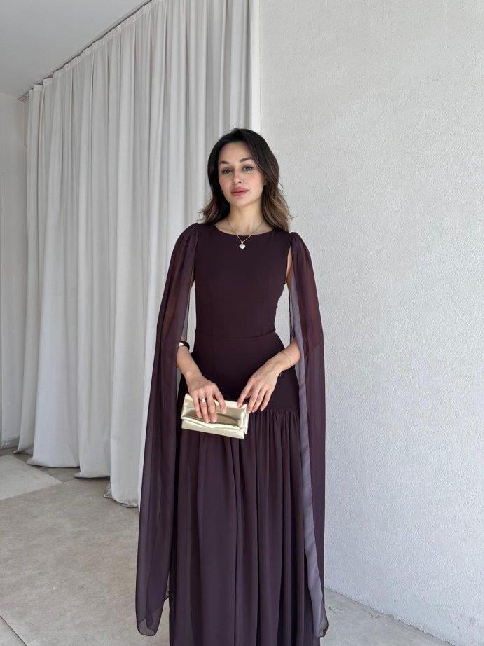 Maxi Boy Şifon Kumaş Pelerinli Erek Kısmı Pilili Abiye Elbise - ACI KAHVERENGİ 