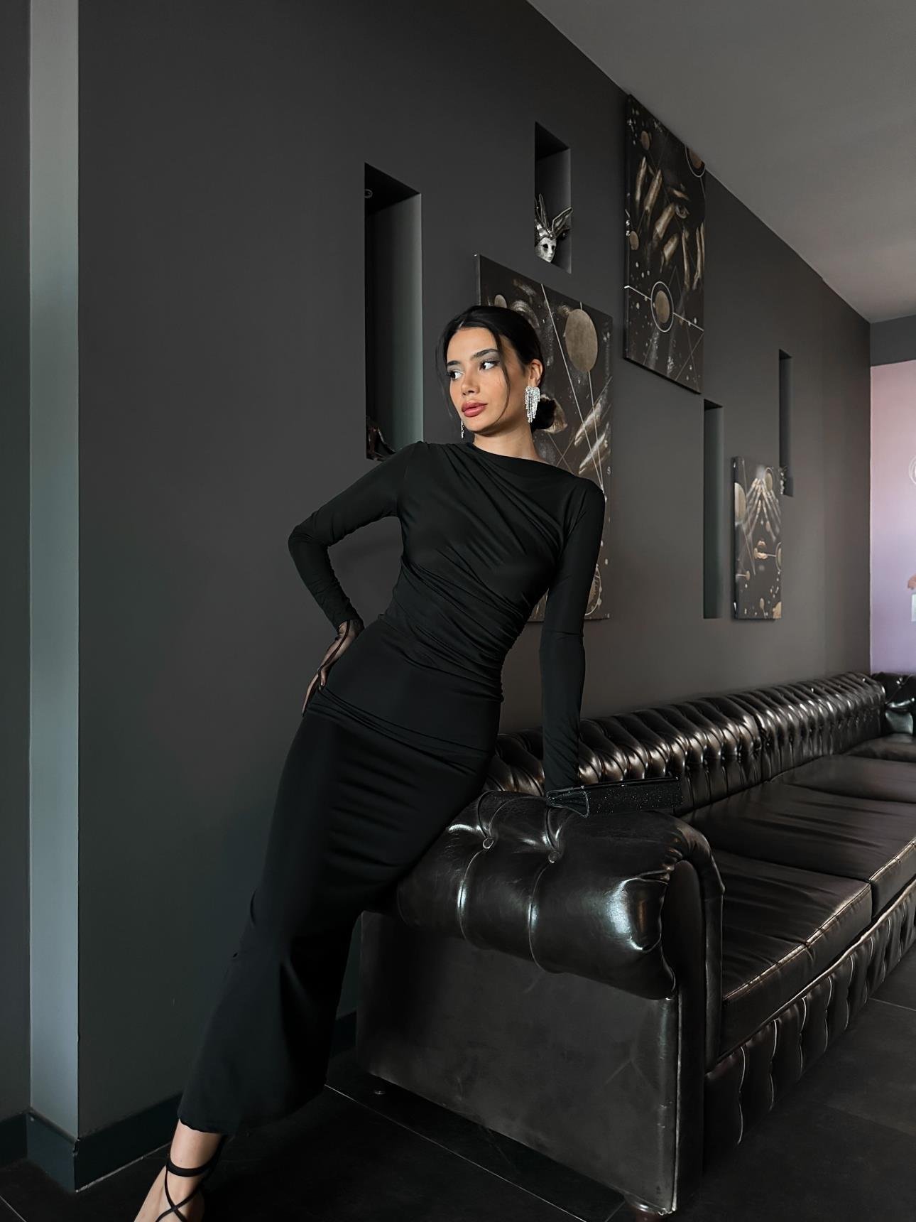 Midi Boy Uzun Kollu Büzgülü Streç Form Elbise - SİYAH