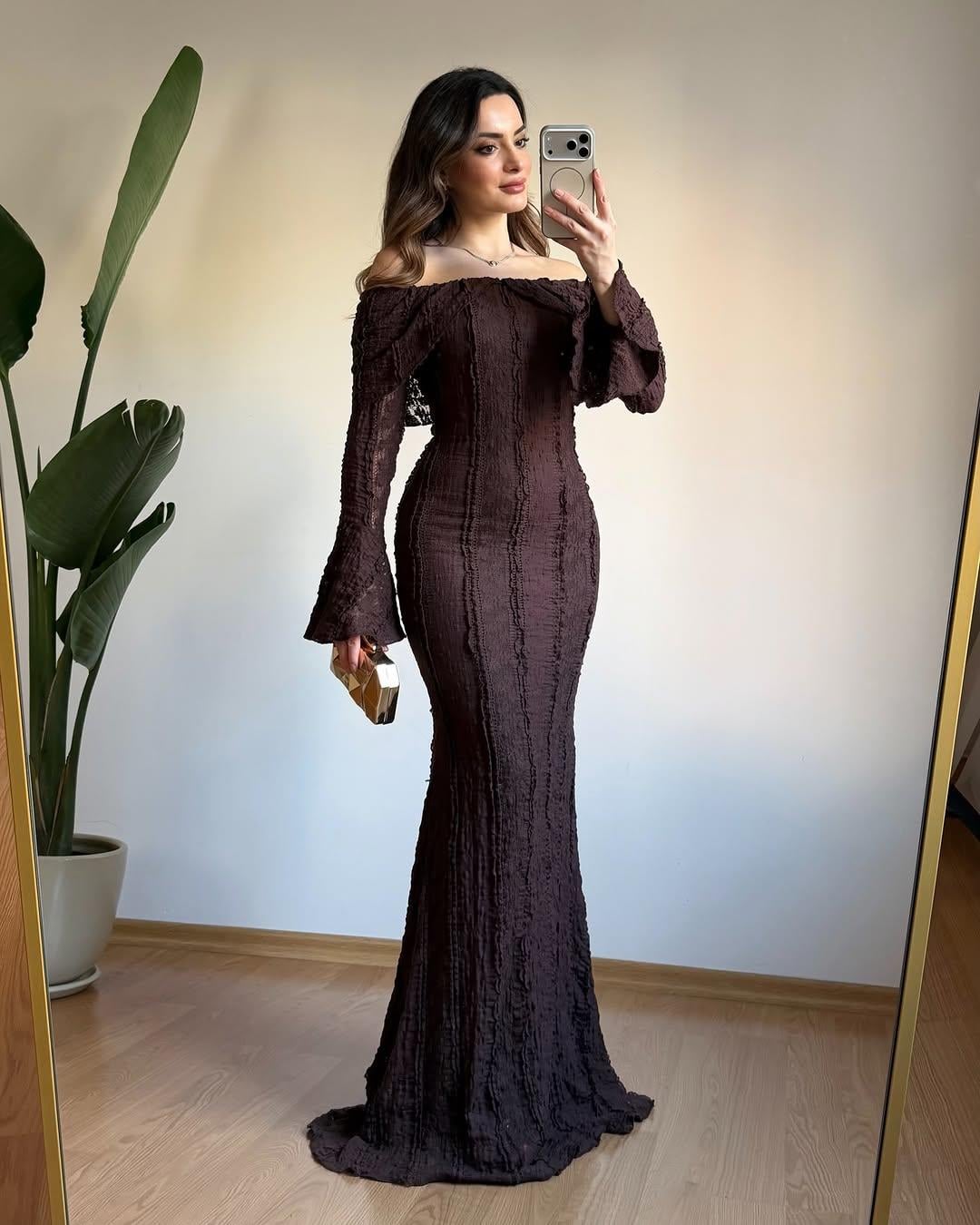 Omuz Dekolteli Uzun Abiye Elbise – Kahverengi