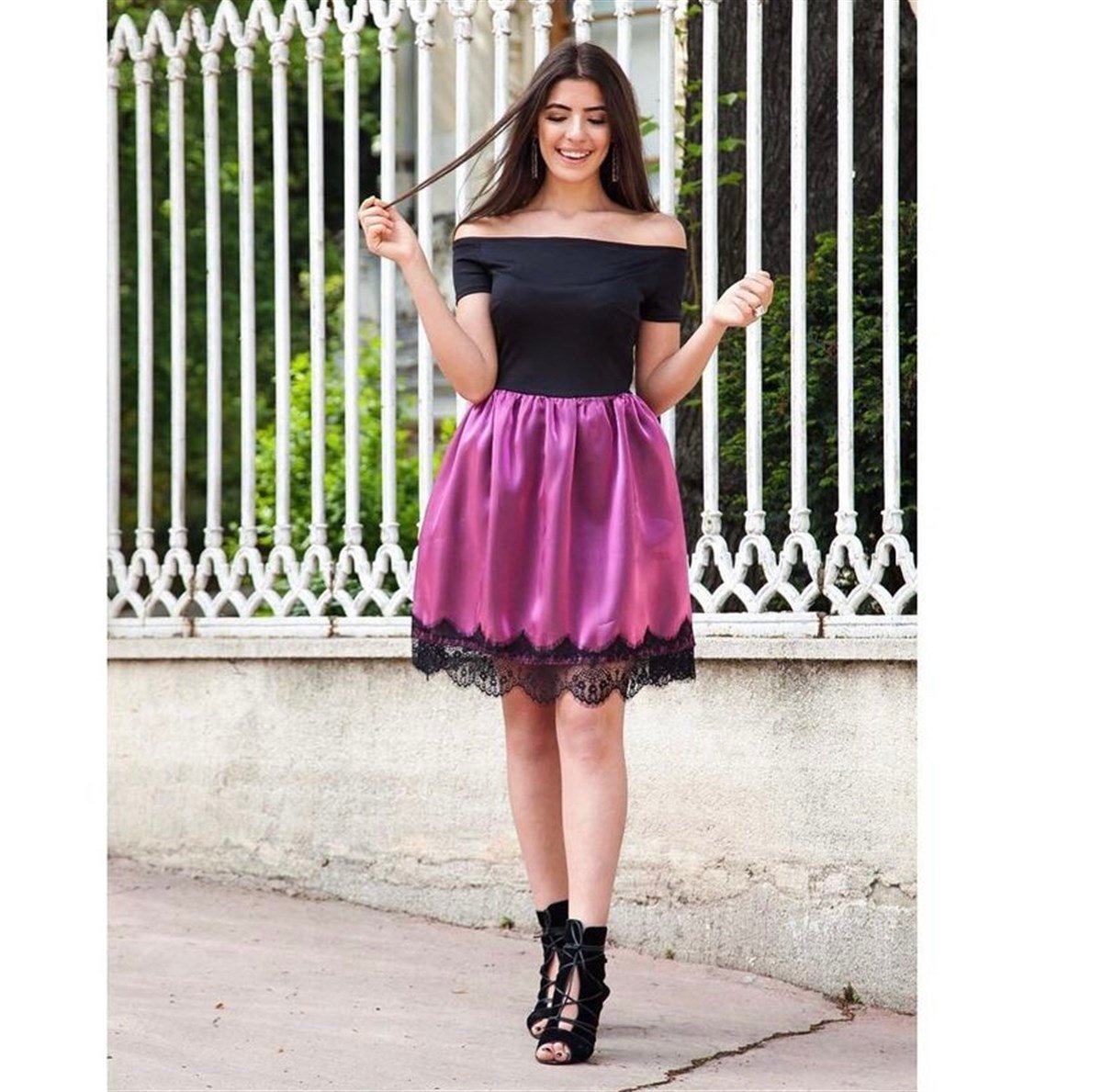 Omuz Detay Saten Etekli Kiloş Elbise - Mürdüm