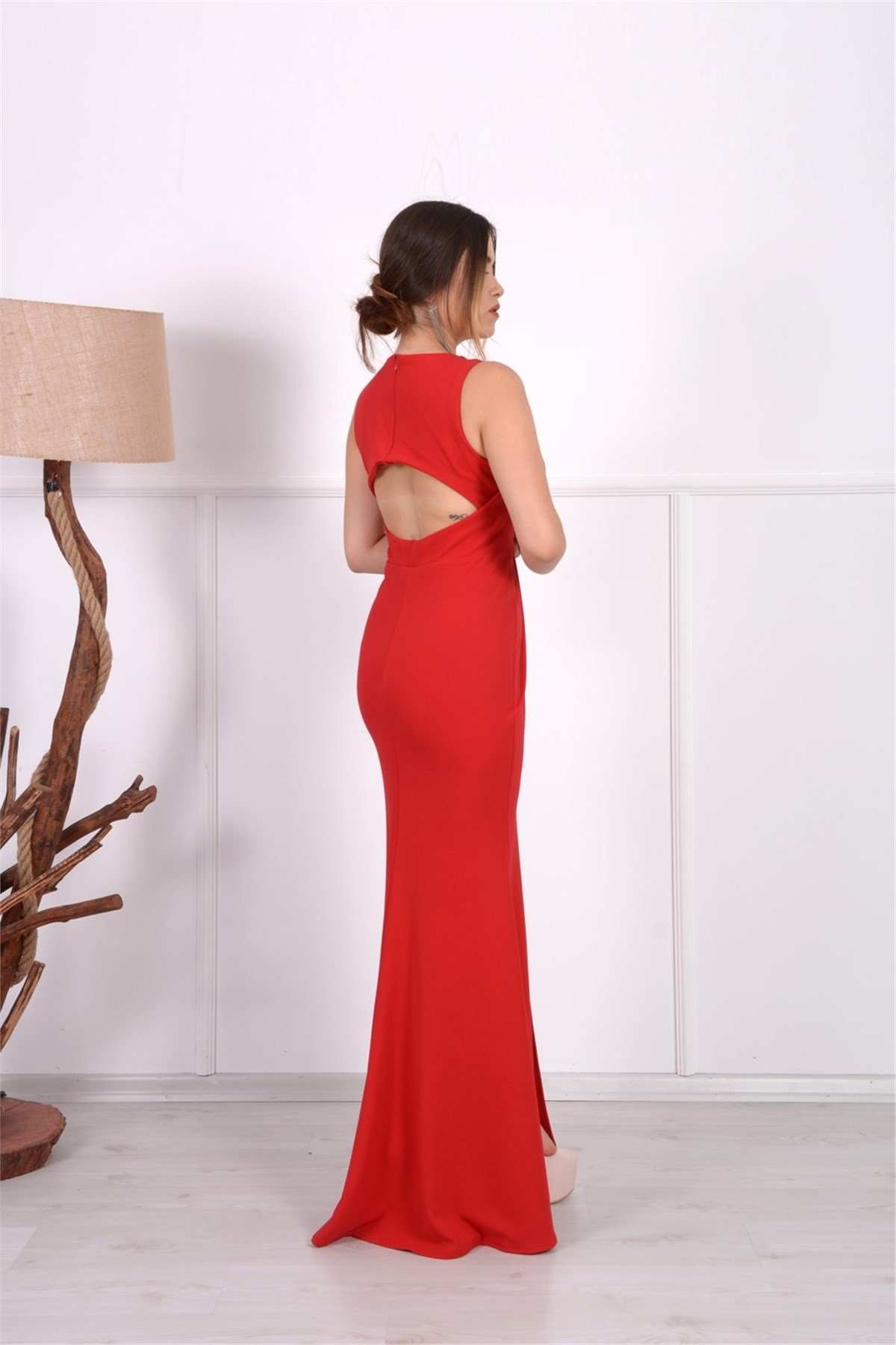 Sırt Dekolteli ayırtmak Detaylı Balık Abiye - KIRMIZI