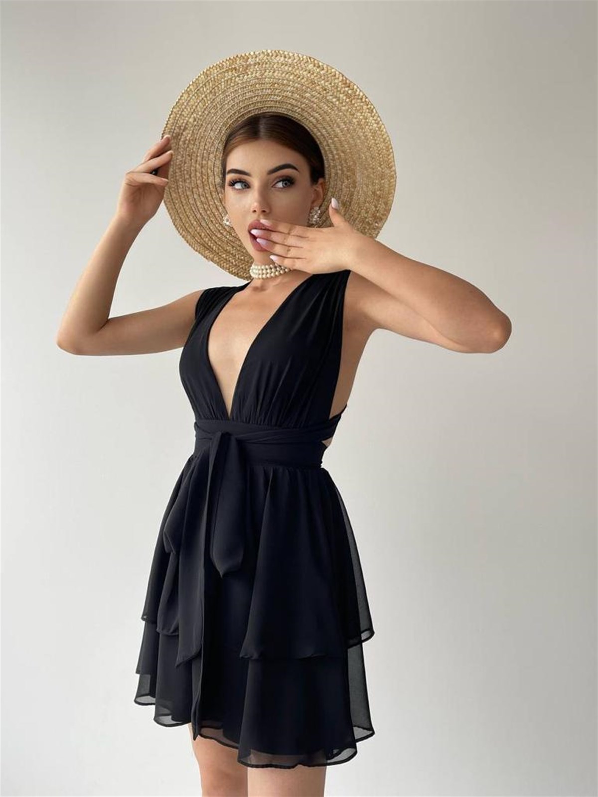 Sırt Detay Bağlamalı Elbise - SİYAH