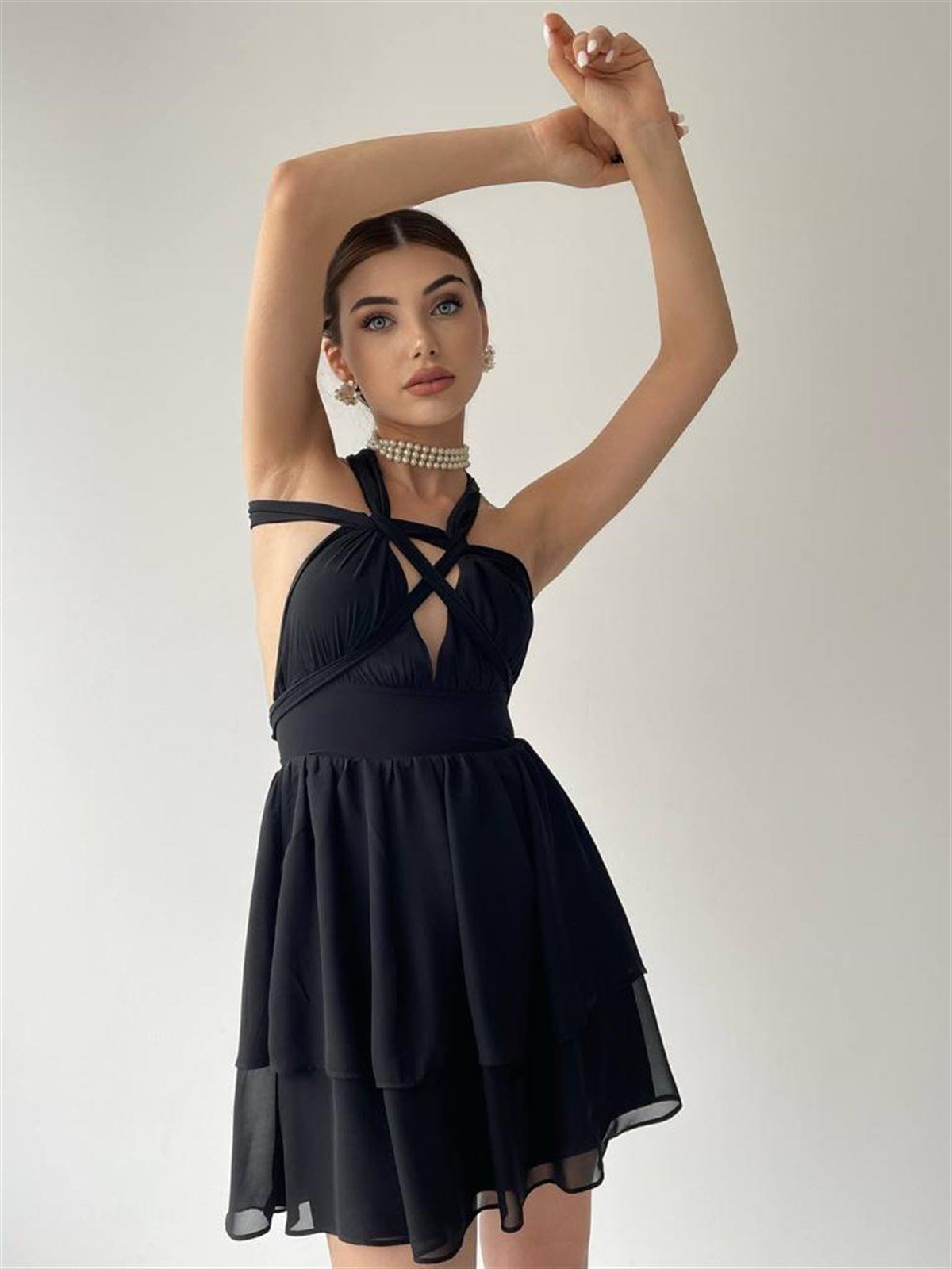 Sırt Detay Bağlamalı Elbise - SİYAH