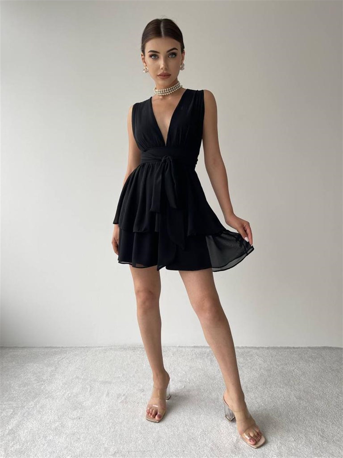 Sırt Detay Bağlamalı Elbise - SİYAH