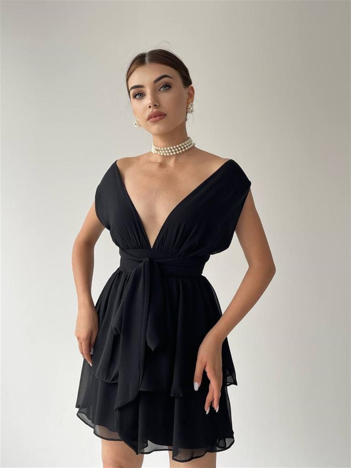 Sırt Detay Bağlamalı Elbise - SİYAH