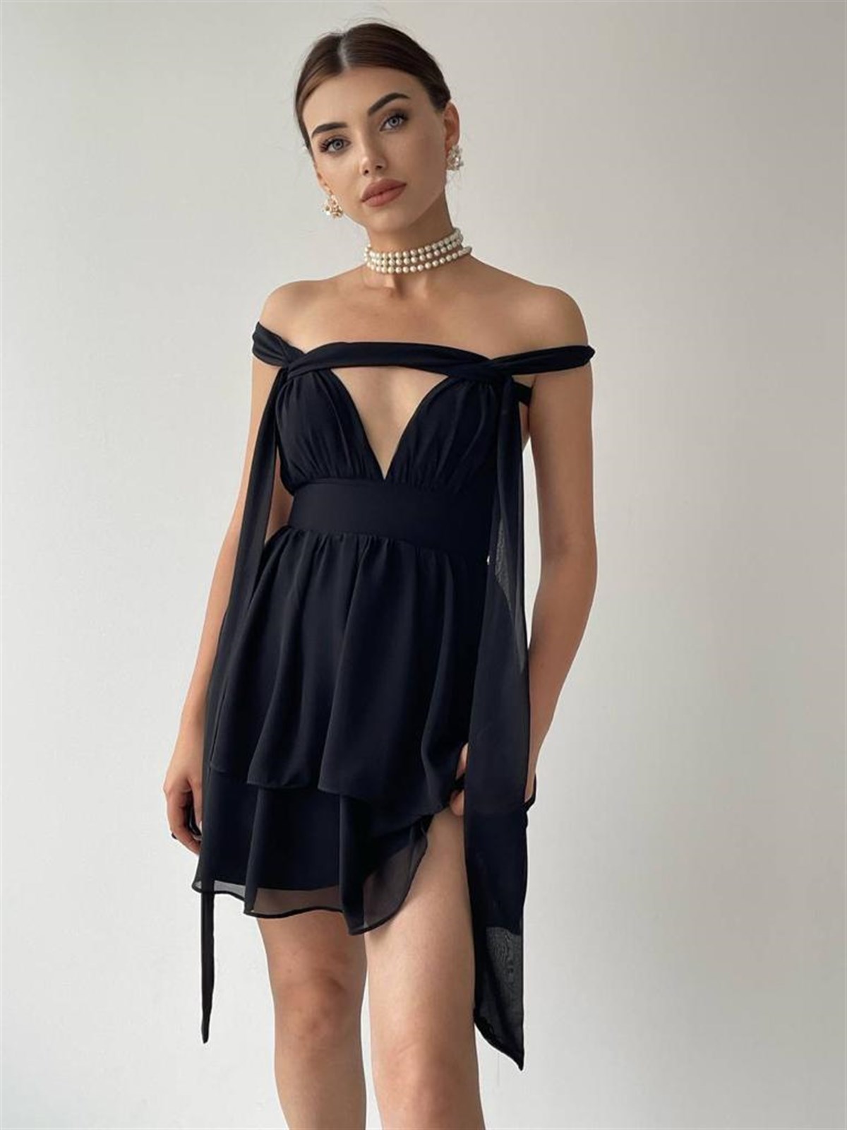 Sırt Detay Bağlamalı Elbise - SİYAH