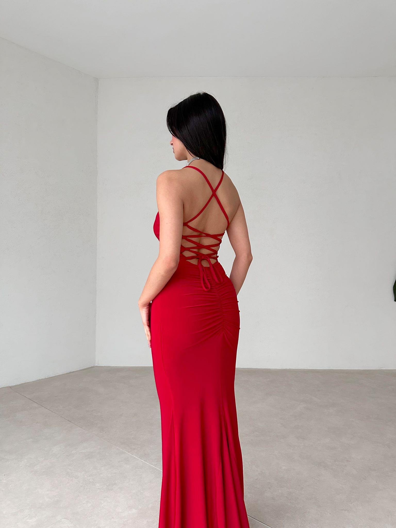 Sırt Detay Maxi Boy Balık Model Abiye Elbise - KIRMIZI