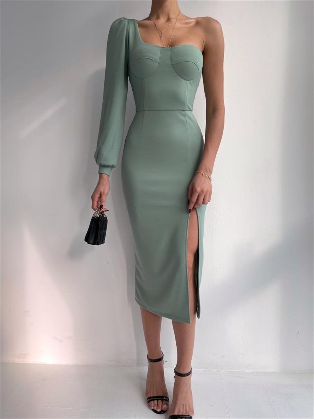 Tek Omuz Yırtmaç Detay Midiboy Elbise - YEŞİL