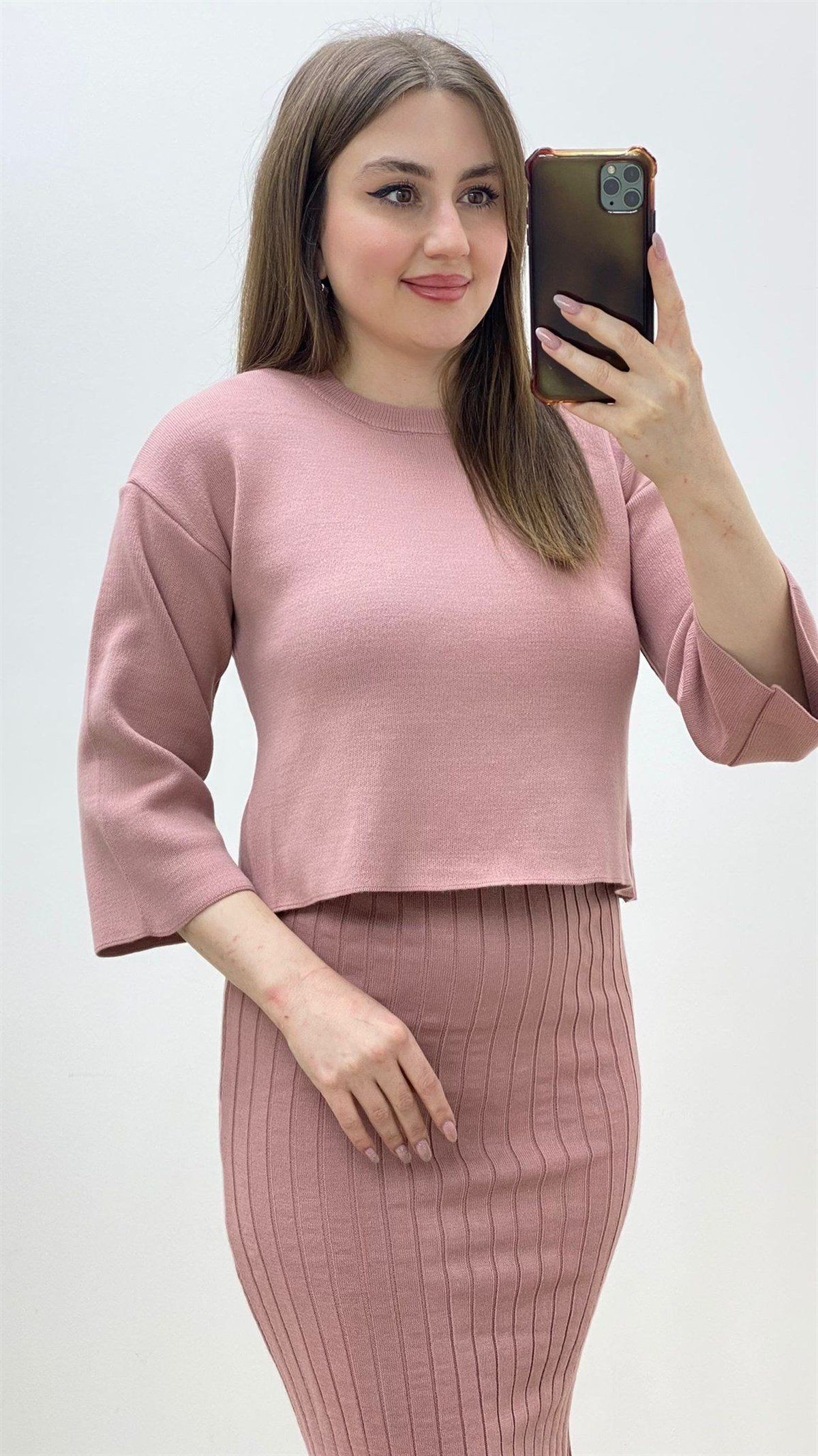 Triko Sıfır Kol Elbise ve Kazak - PUDRA RENK