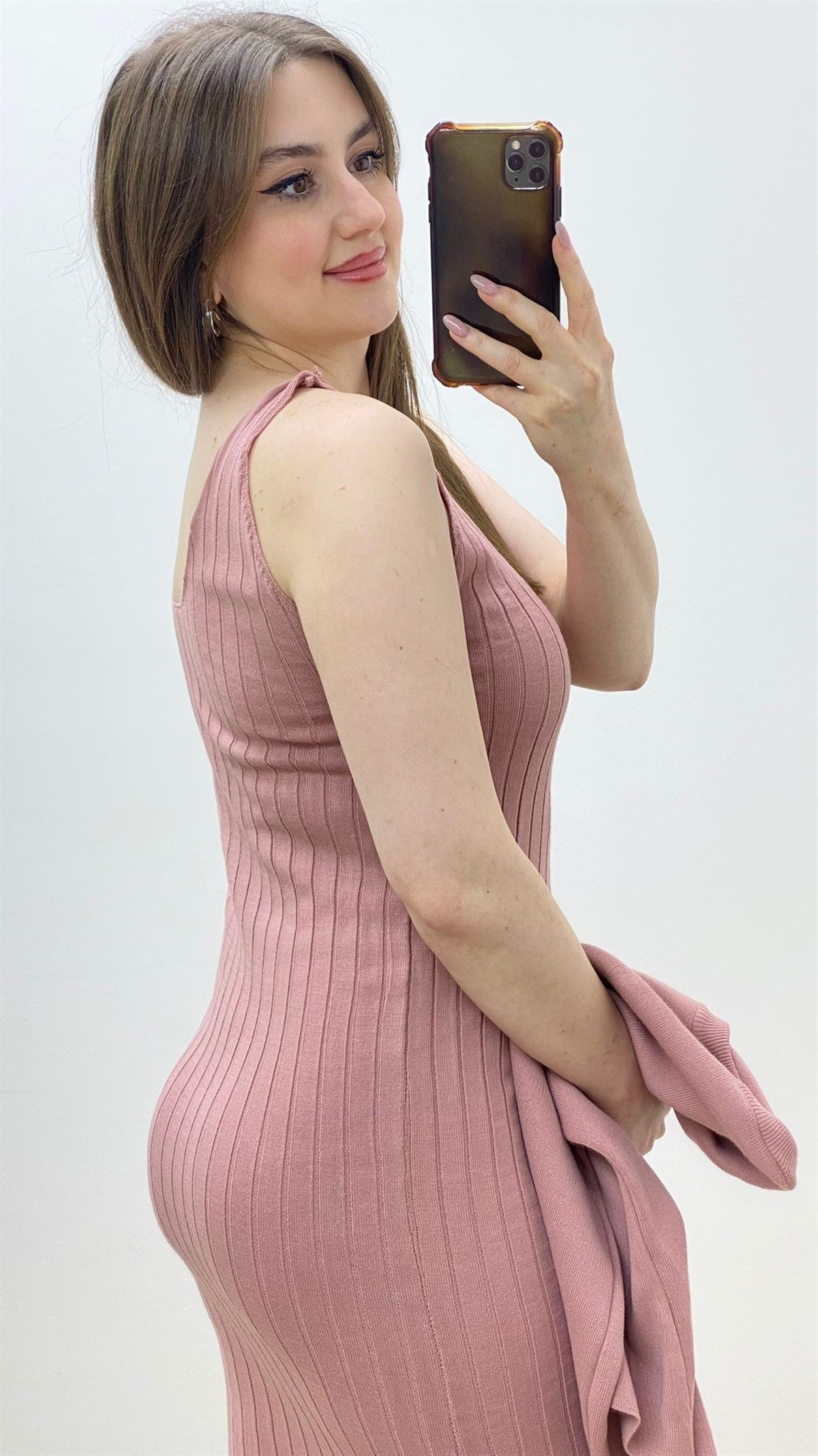 Triko Sıfır Kol Elbise ve Kazak - PUDRA RENK