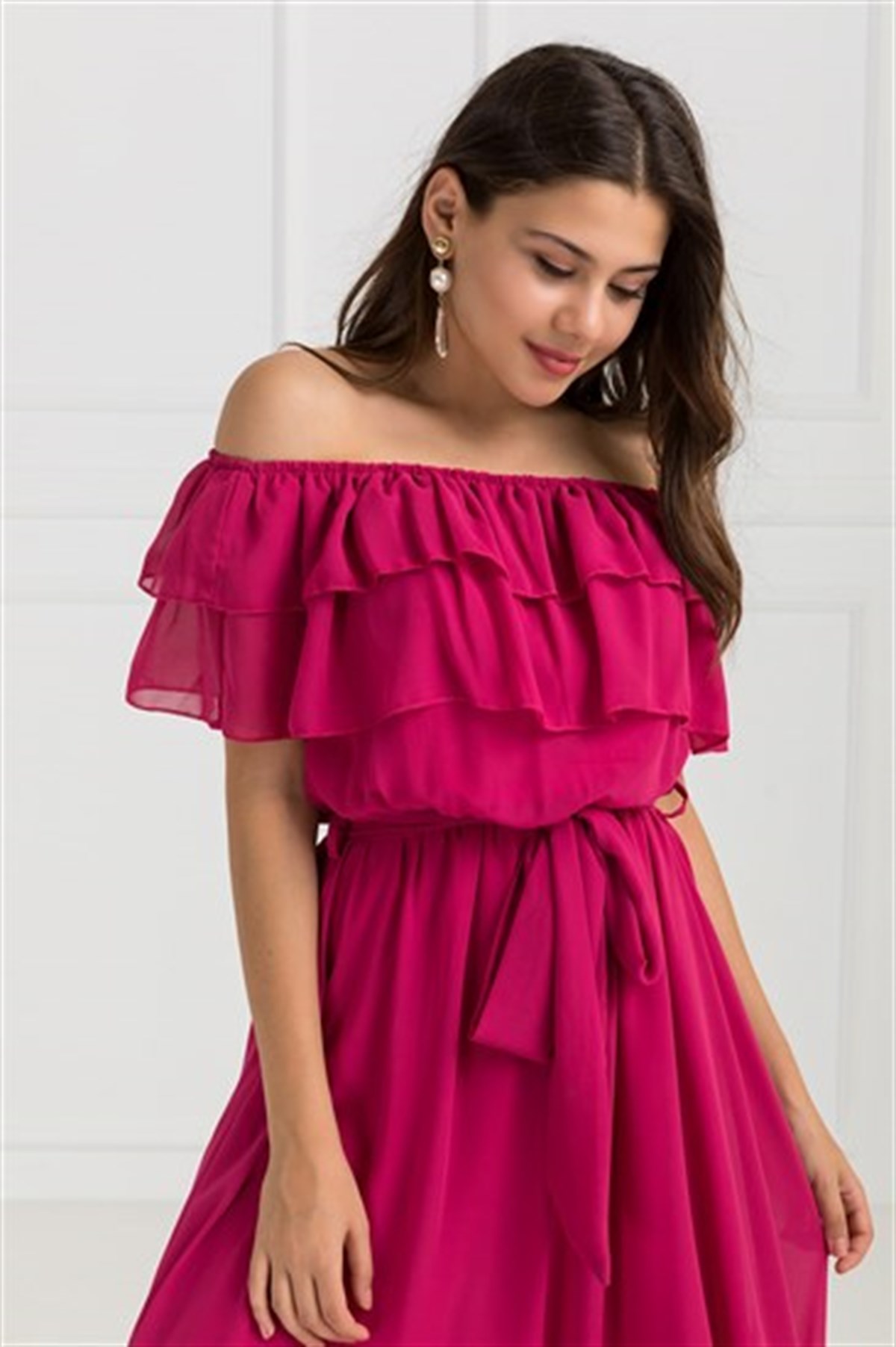 YAKA FIRFIR KUŞAKLI ŞİFON ELBİSE-FUŞYA