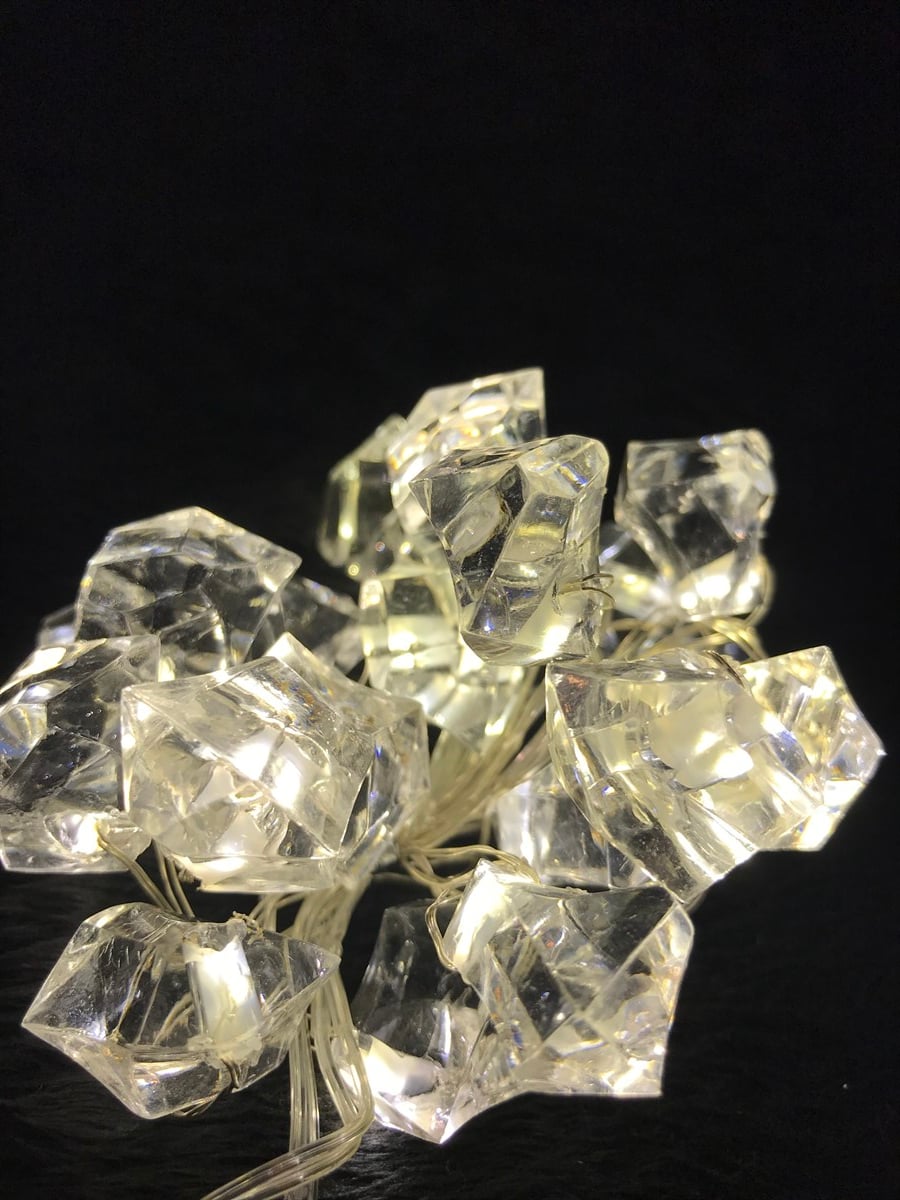 ELMAS LED GÜNIŞIĞI