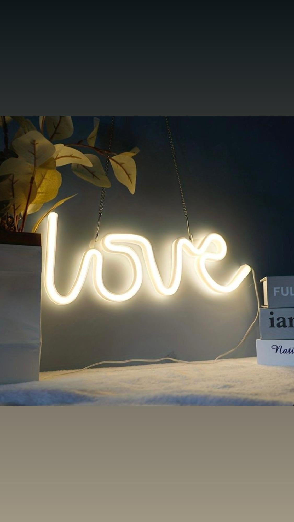 Neon Love Günışığı