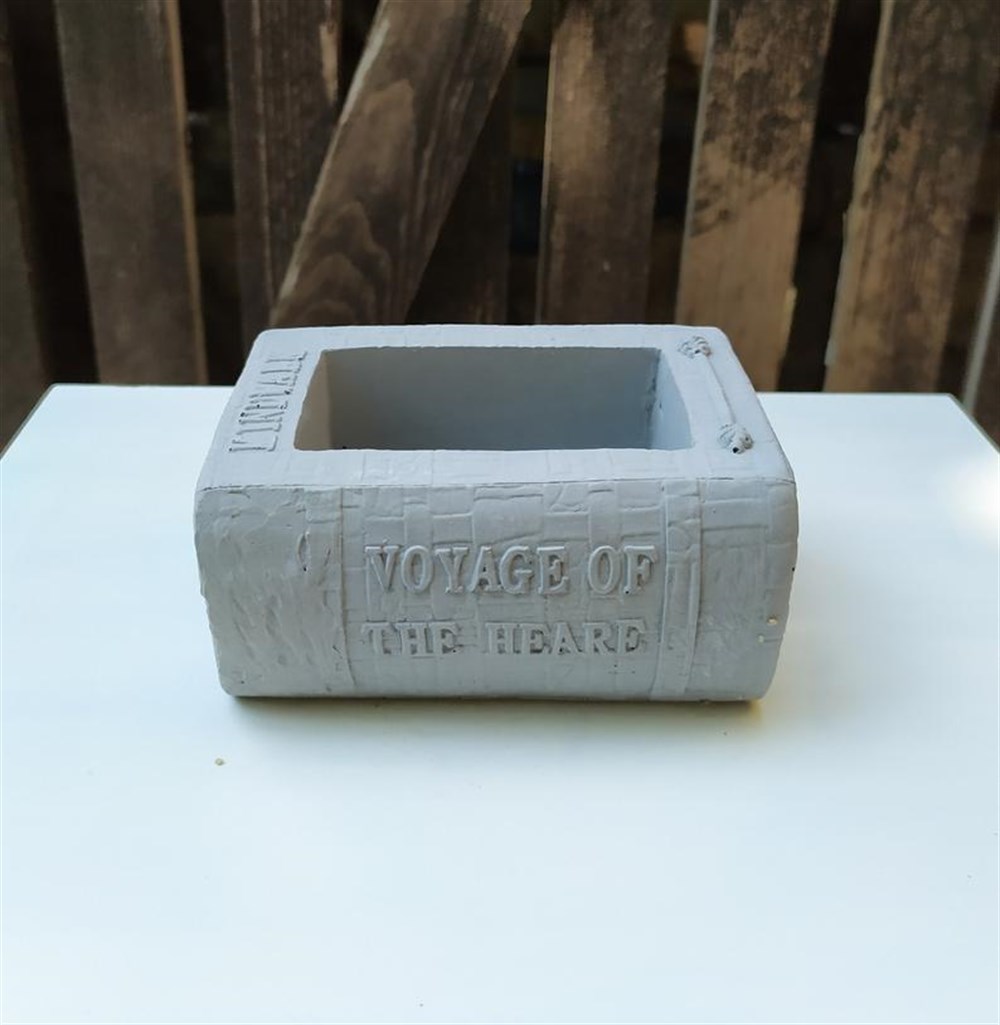 Beton Saksı Kitap Tasarım (boyasız)