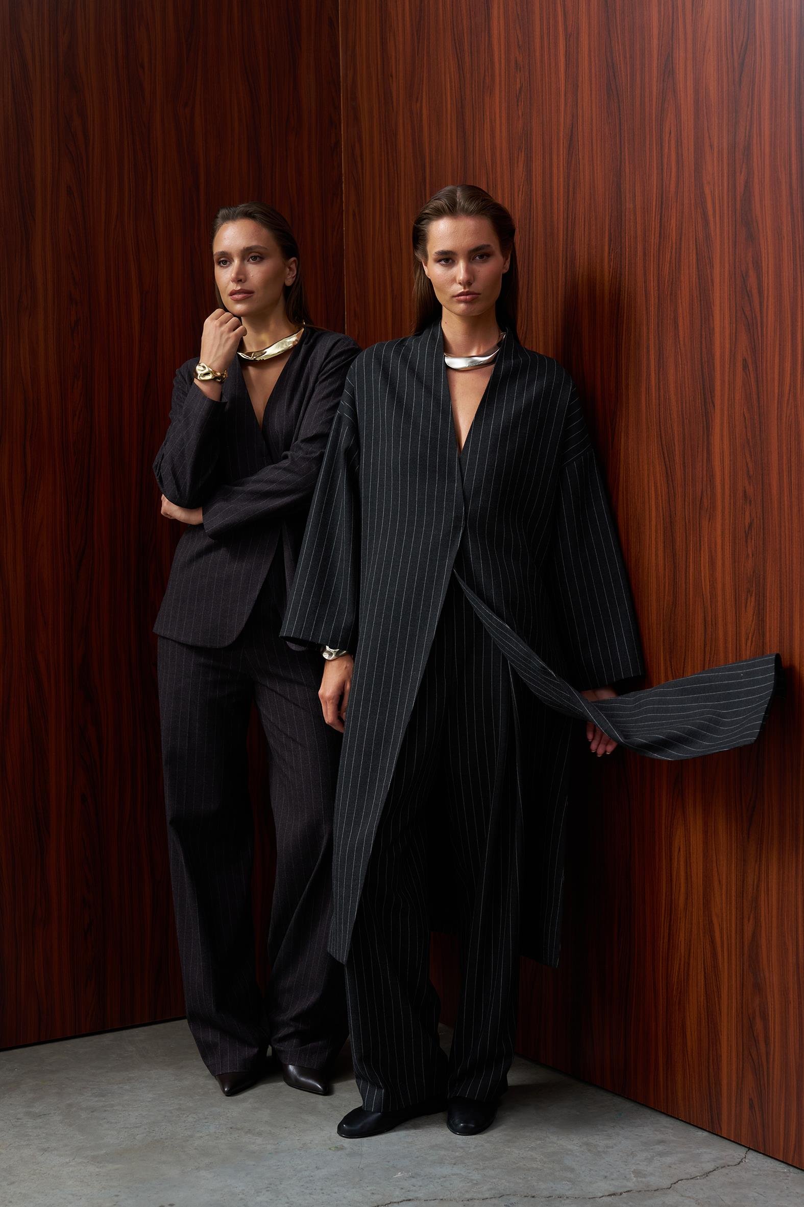 Antrasit Pinstripe Yünlü Uzun Kimono