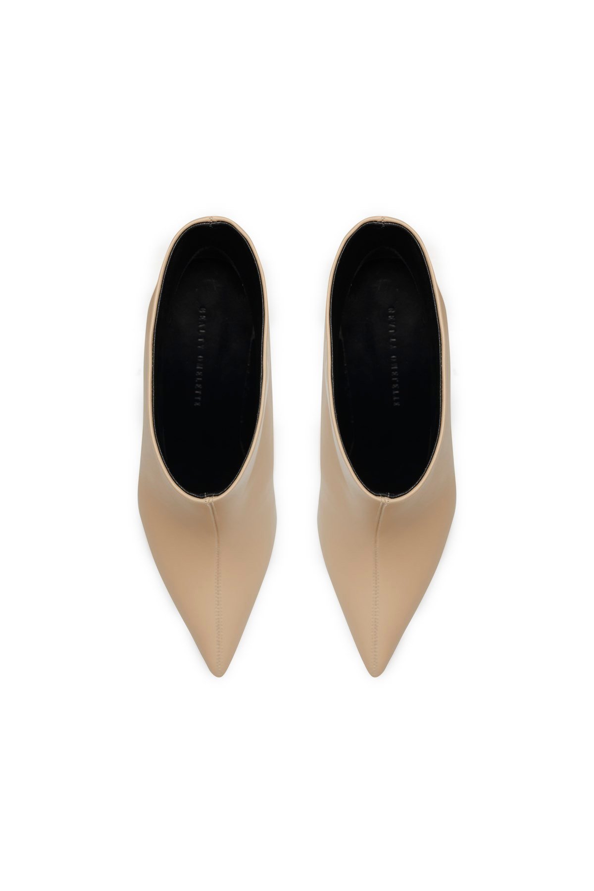 Bej Geniş Bilekli Topuklu Deri Bot