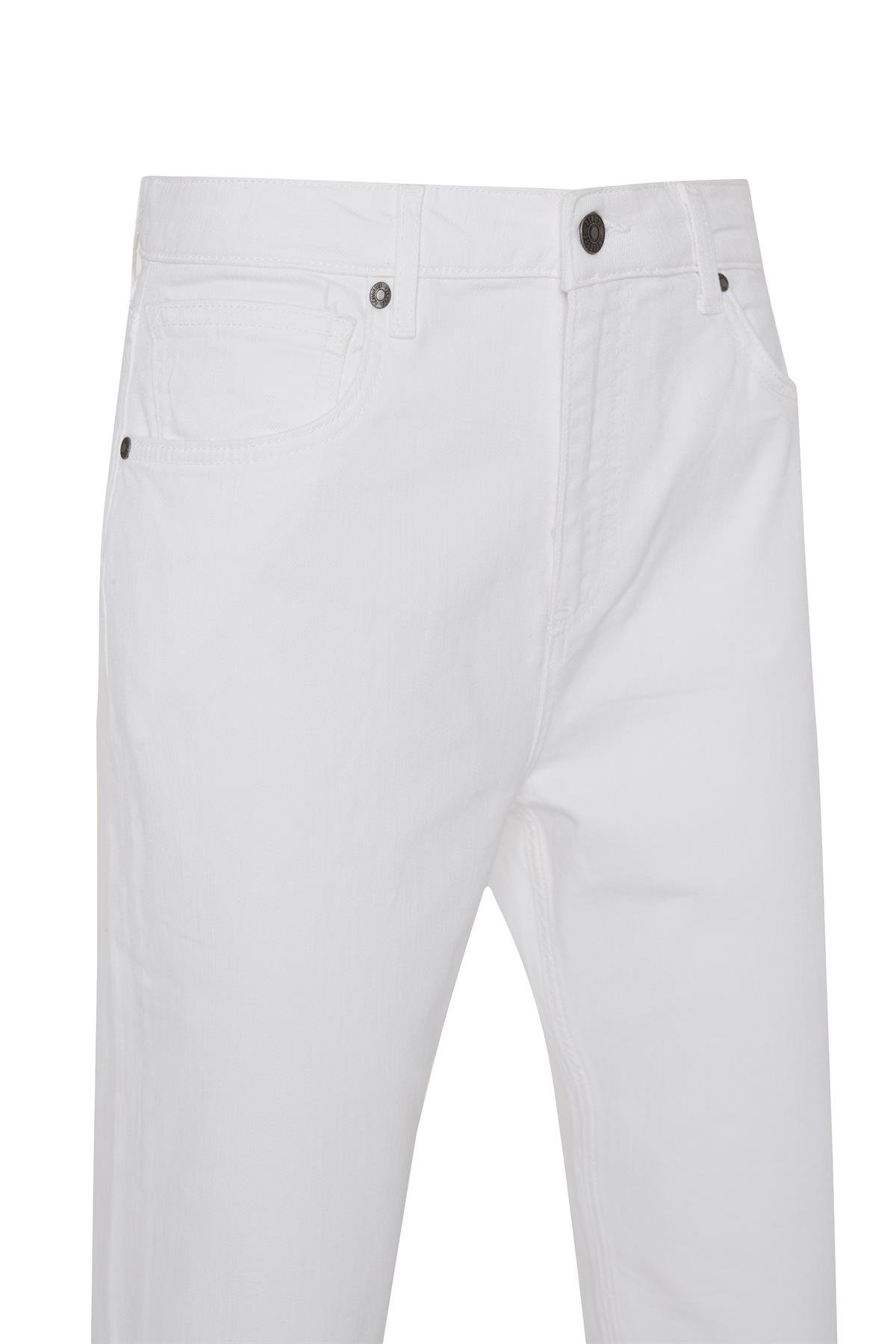 Beyaz New Straight Fit Jean