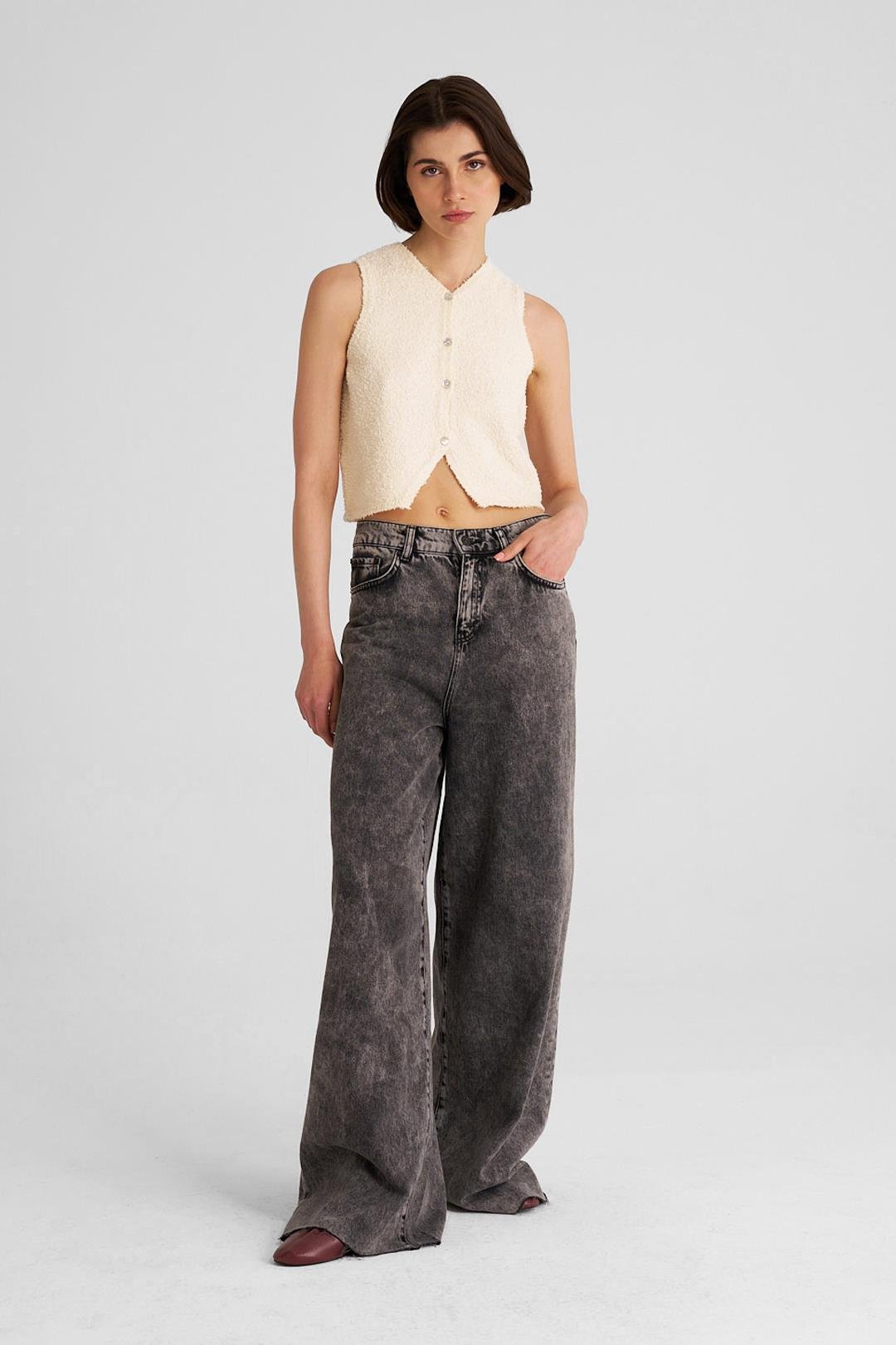 Ekru Buklet Crop Triko Yelek