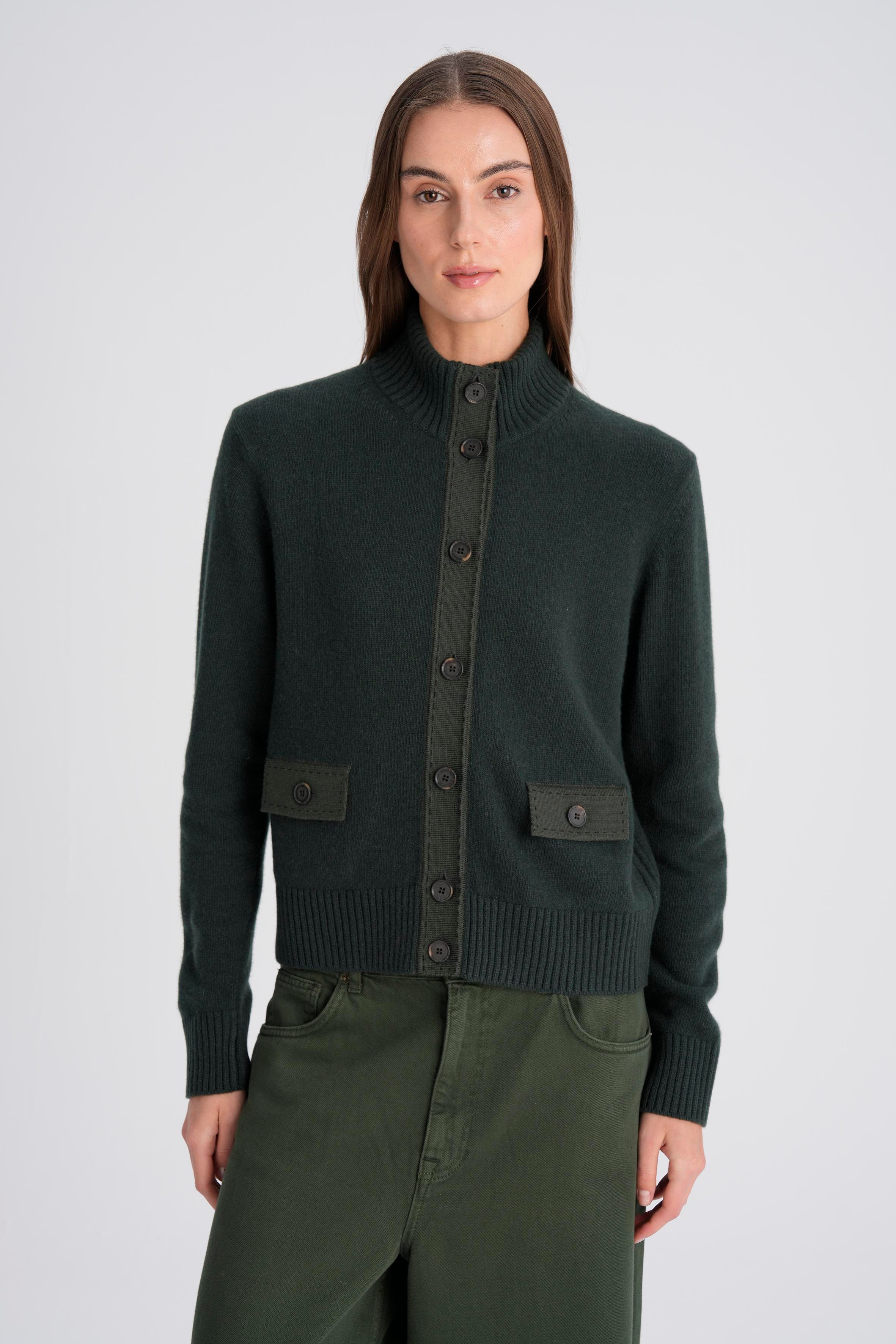 Haki Dikiş Detaylı Dik Yaka Düğmeli Hırka