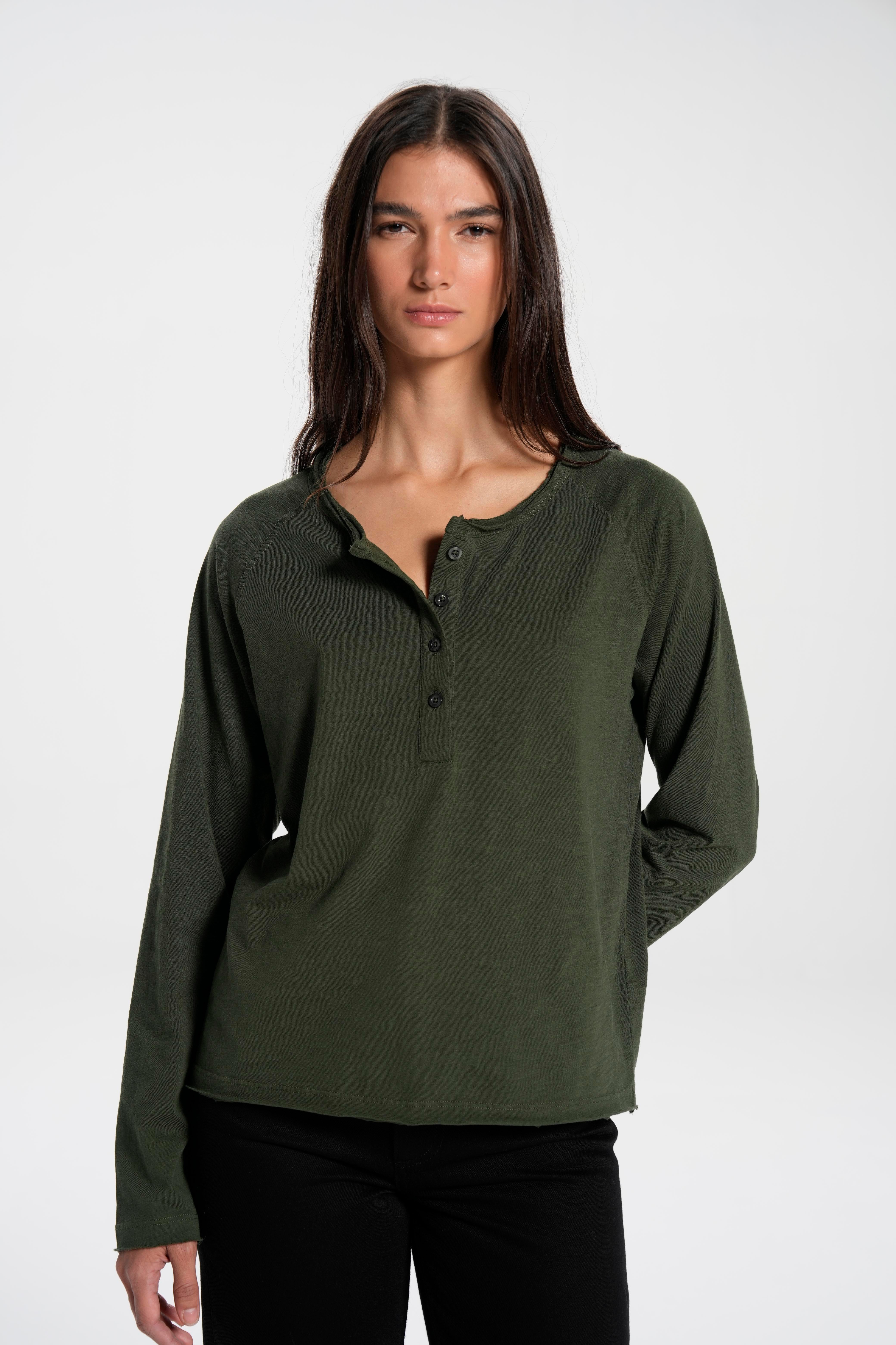 Haki Soluk Efektli Flamlı Uzun Kol Tshirt