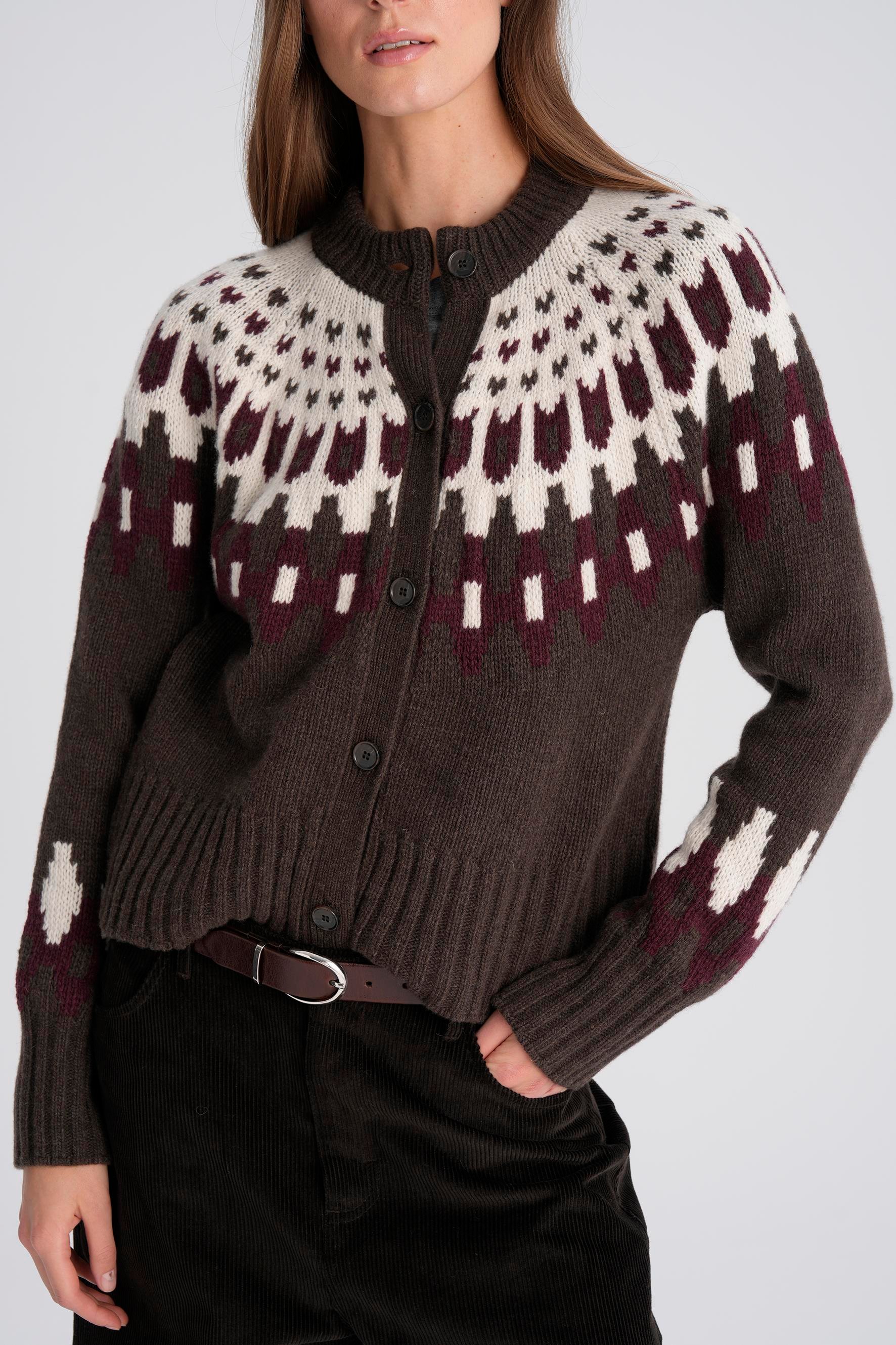 Kahverengi Bisiklet Yaka Düğmeli Jakarlı Yün Hırka