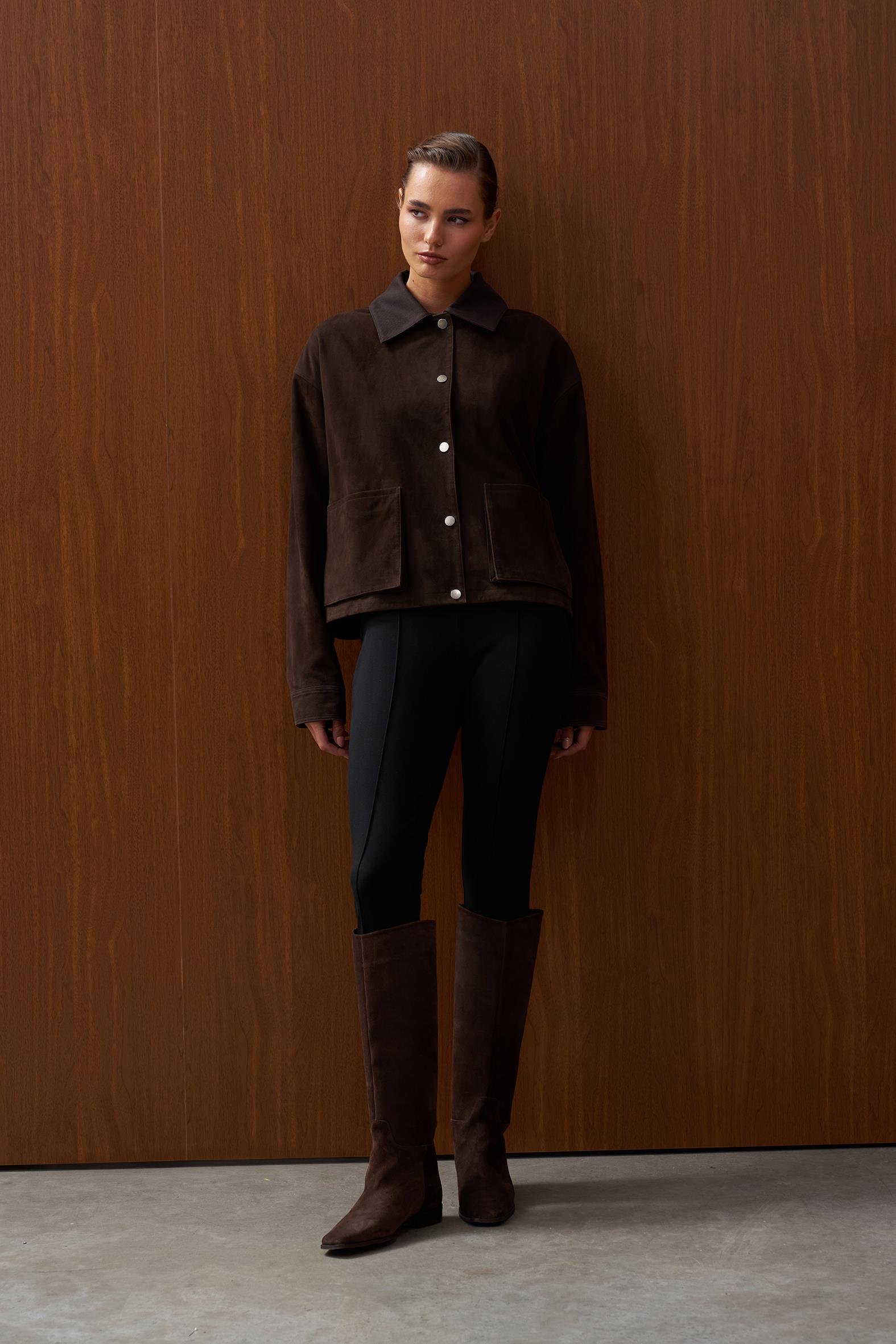 Kahverengi Kanvas Detaylı Kısa Süet Ceket