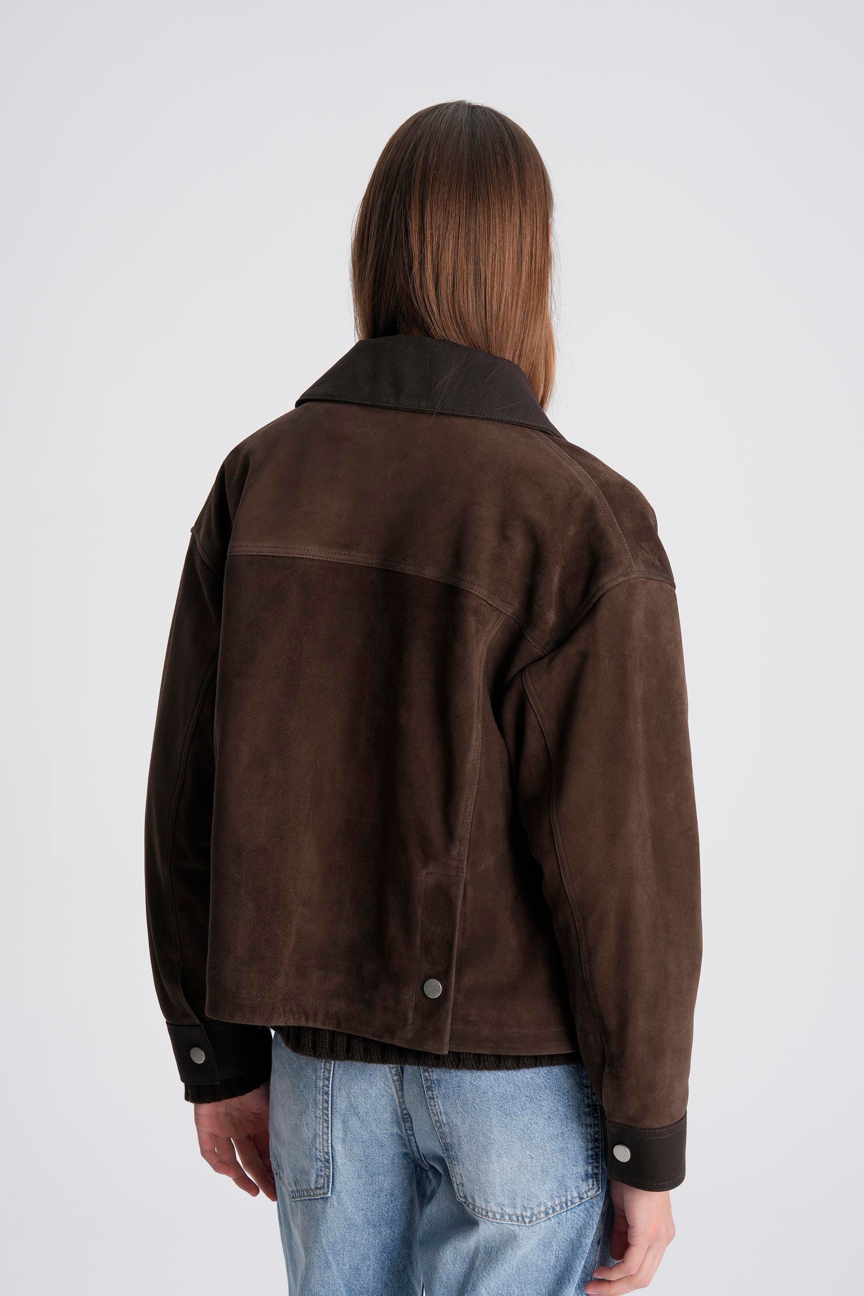 Kahverengi Kanvas Detaylı Kısa Süet Ceket