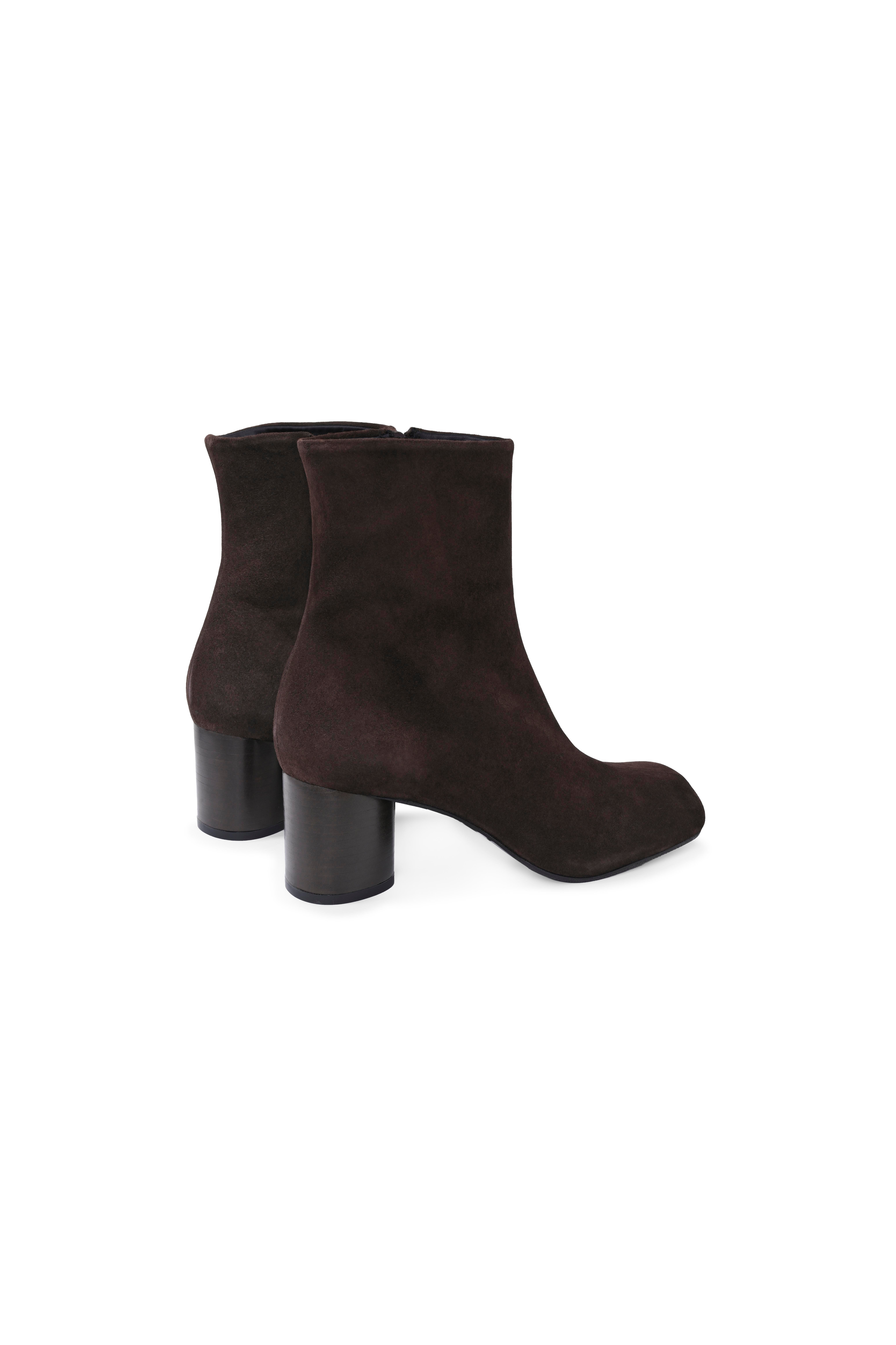 Kahverengi Kare Burun Topuklu Süet Bot