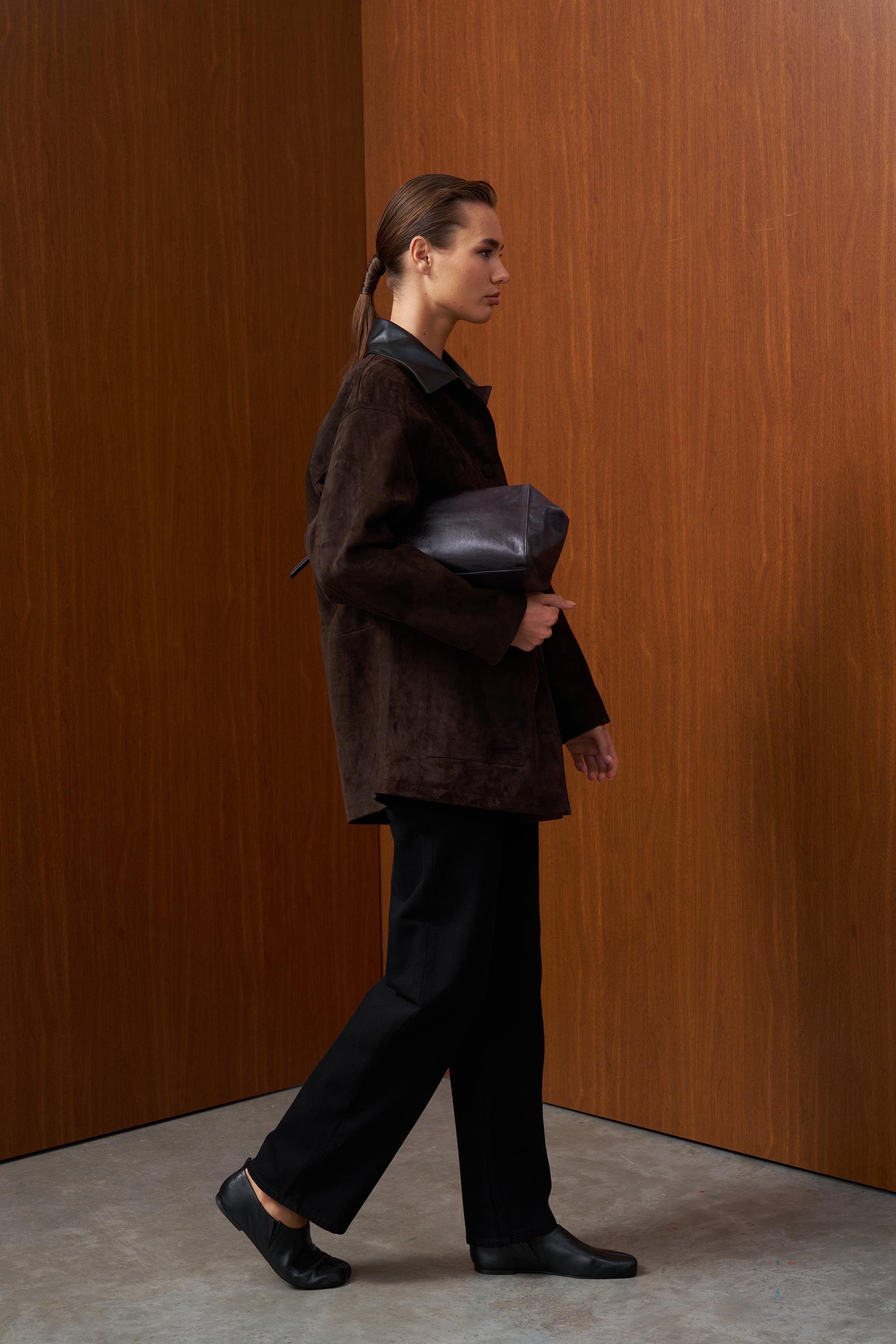 Kahverengi Kontrast Yaka Detaylı Süet Midi Ceket