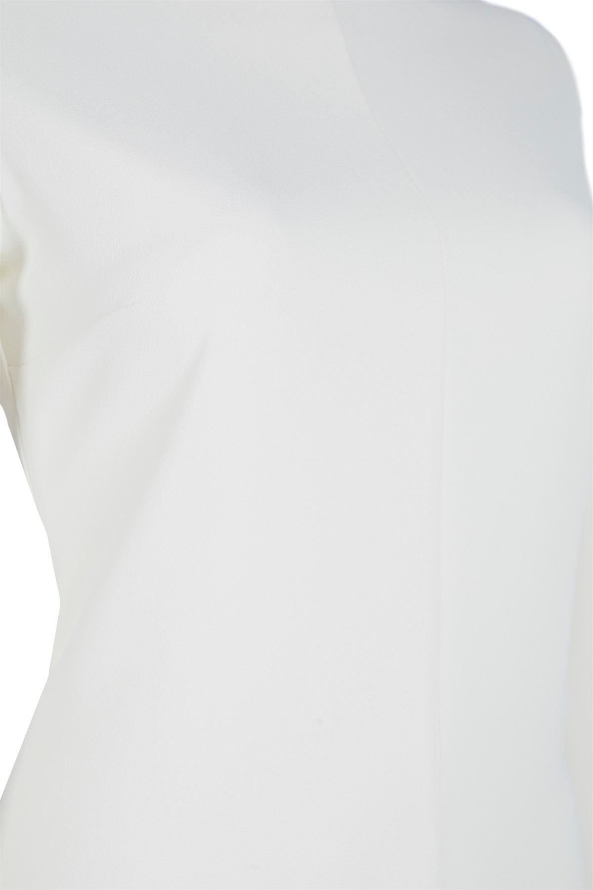 Kırık Beyaz Derin Yırtmaçlı Uzun Elbise