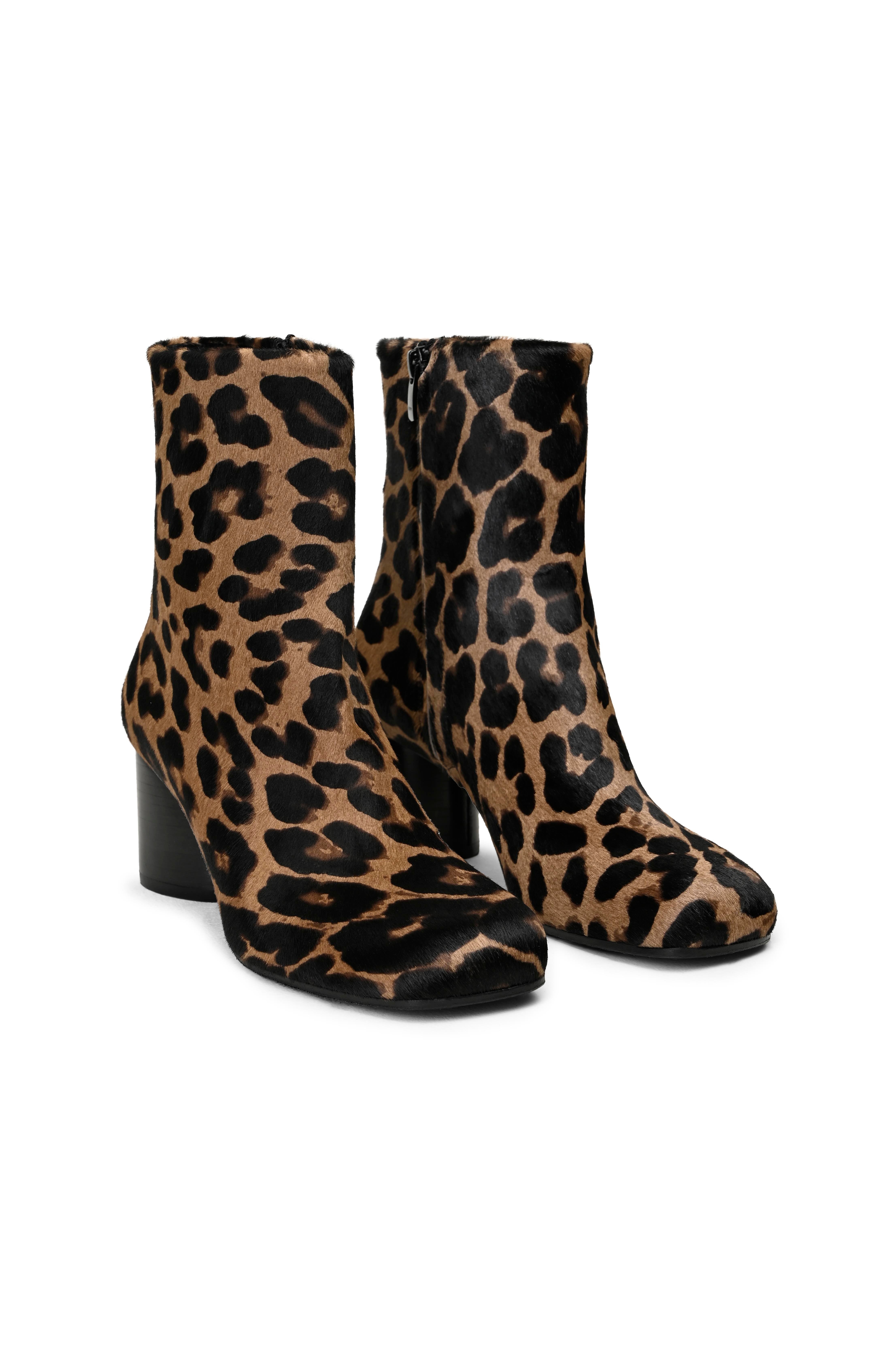 Leopar Desen Kare Burun Topuklu Bot