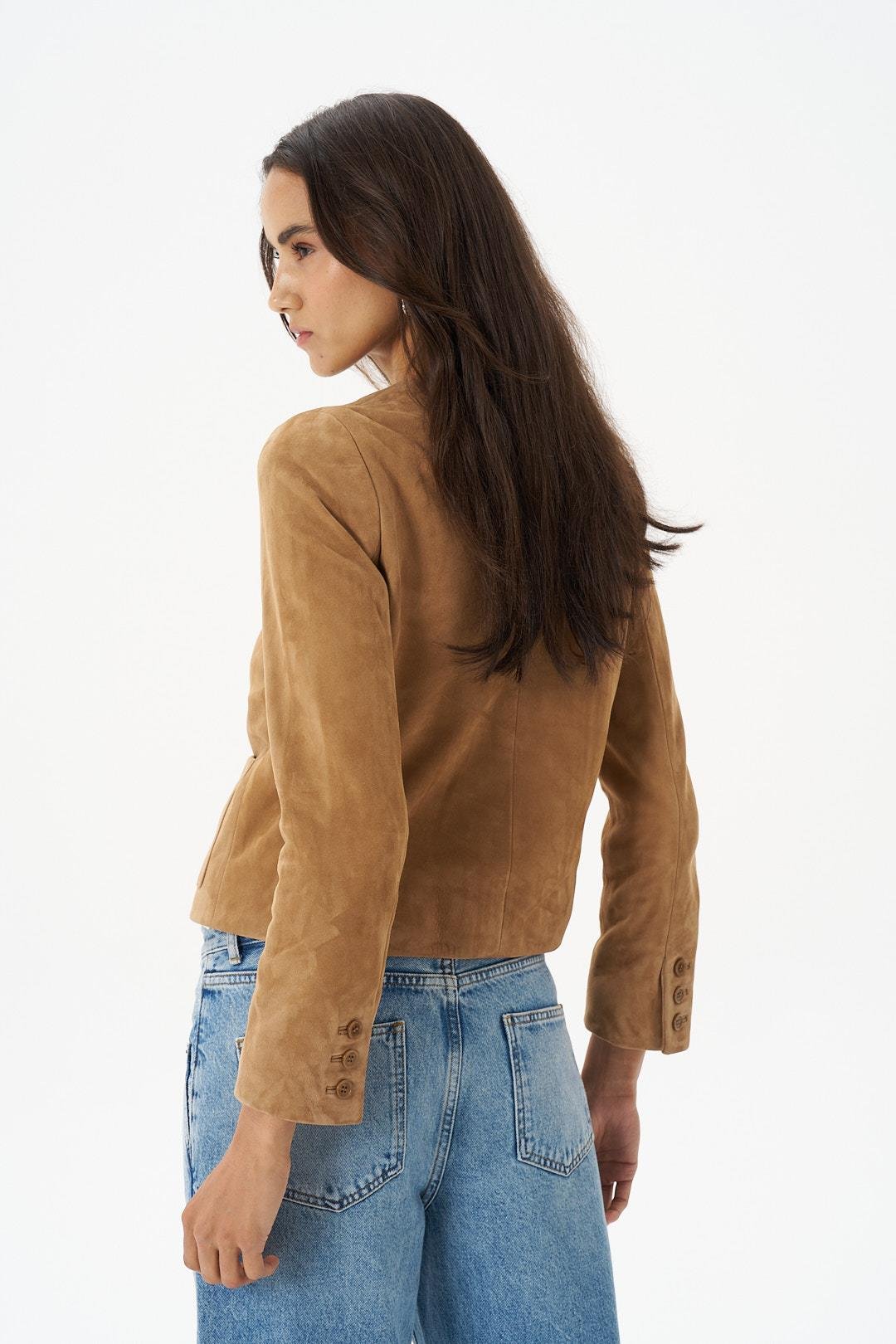 Muskat Bisiklet Yaka Kısa Süet Ceket