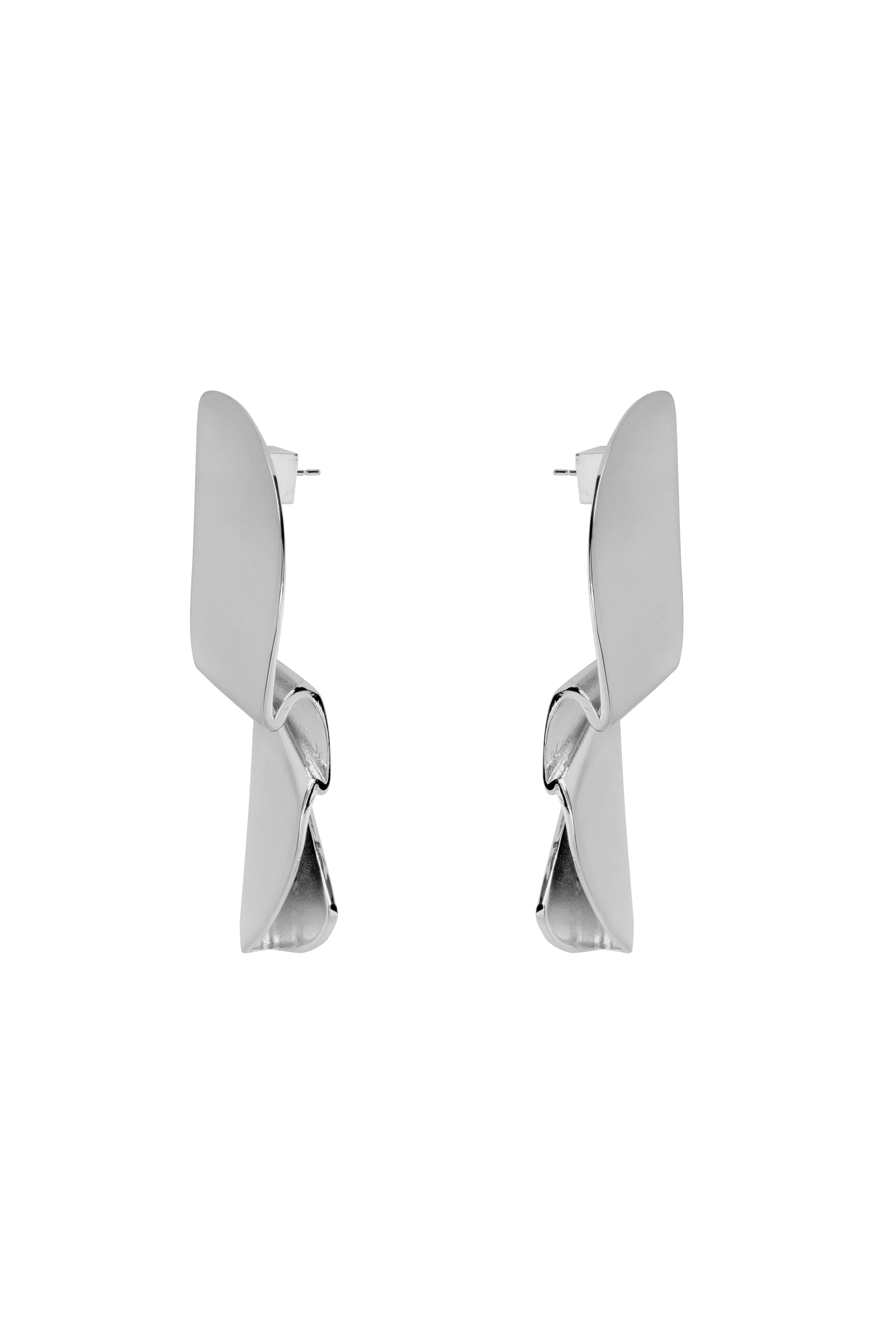 Silver Asimetrik Formlu Metal Küpe